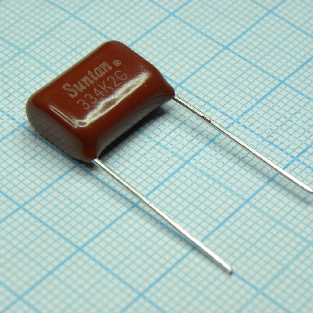 TS02002G334KSB0E0R - Конденсатор металлоплёночный полиэтилентерефталатный 0.33мкФ 400В ±10% (18х8х13мм) шаг выводов 15мм 85°С россыпь