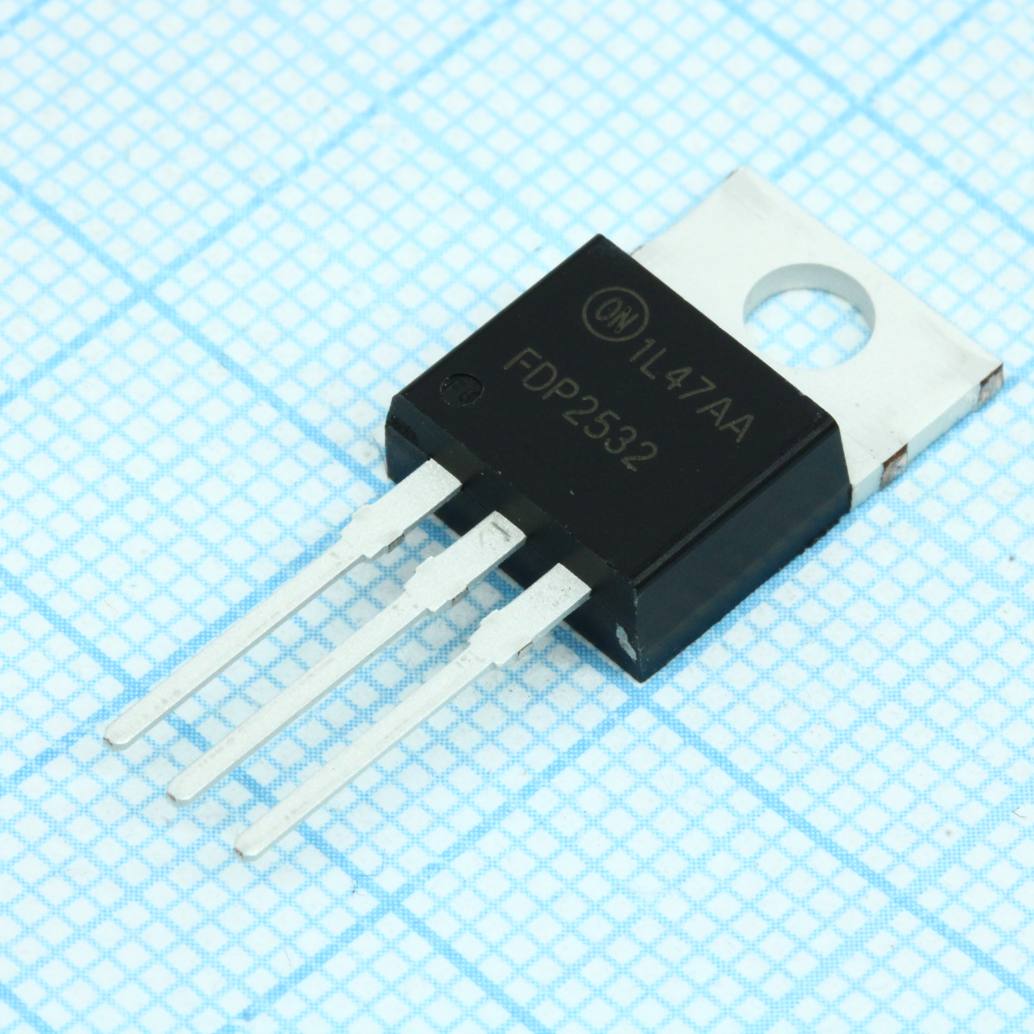 FDP2532 - Транзистор полевой MOSFET N-канальный 150В 79A