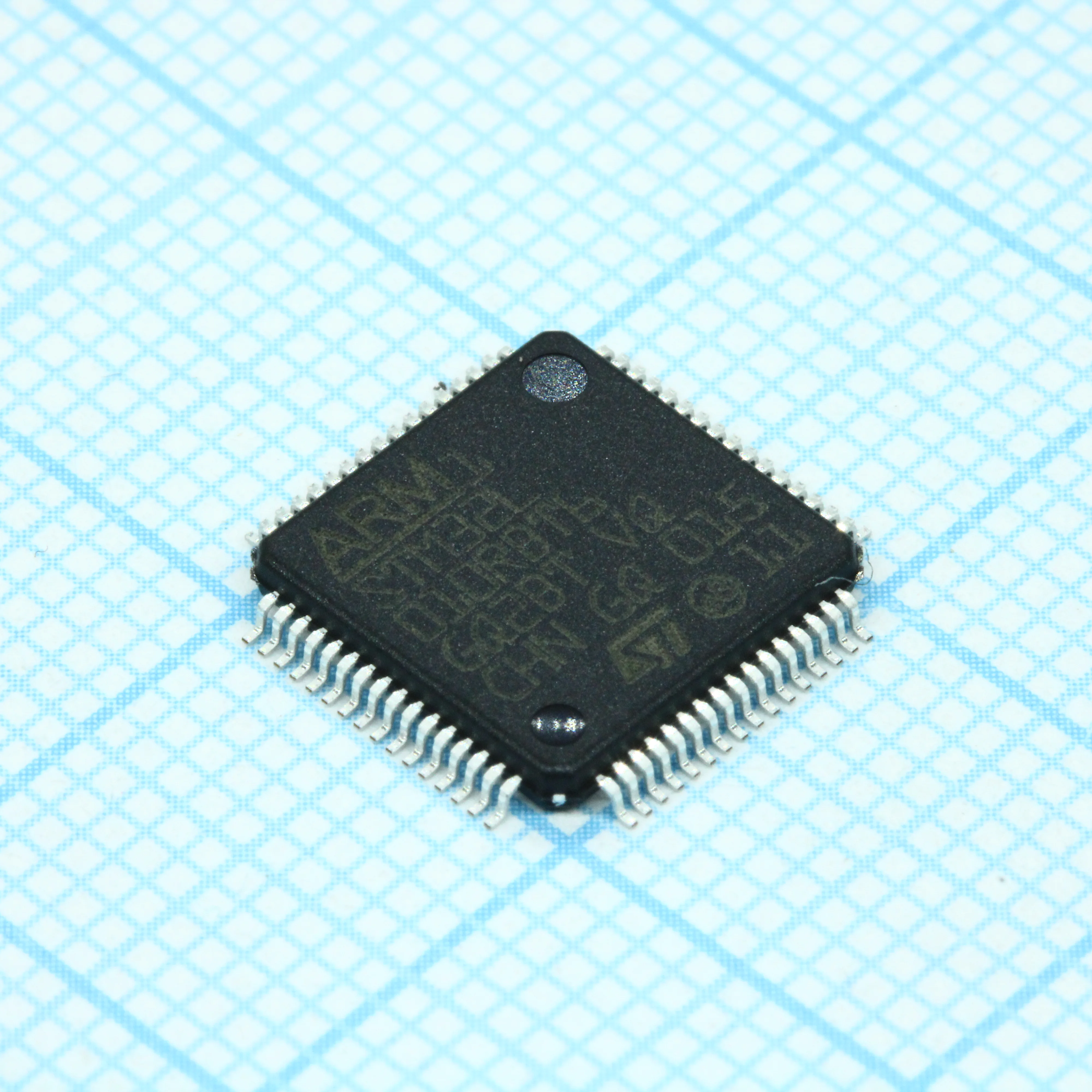 STM32L010RBT6 - Микроконтроллер STM 32-бит ядро ARM Cortex M0 16кБ Флэш-память