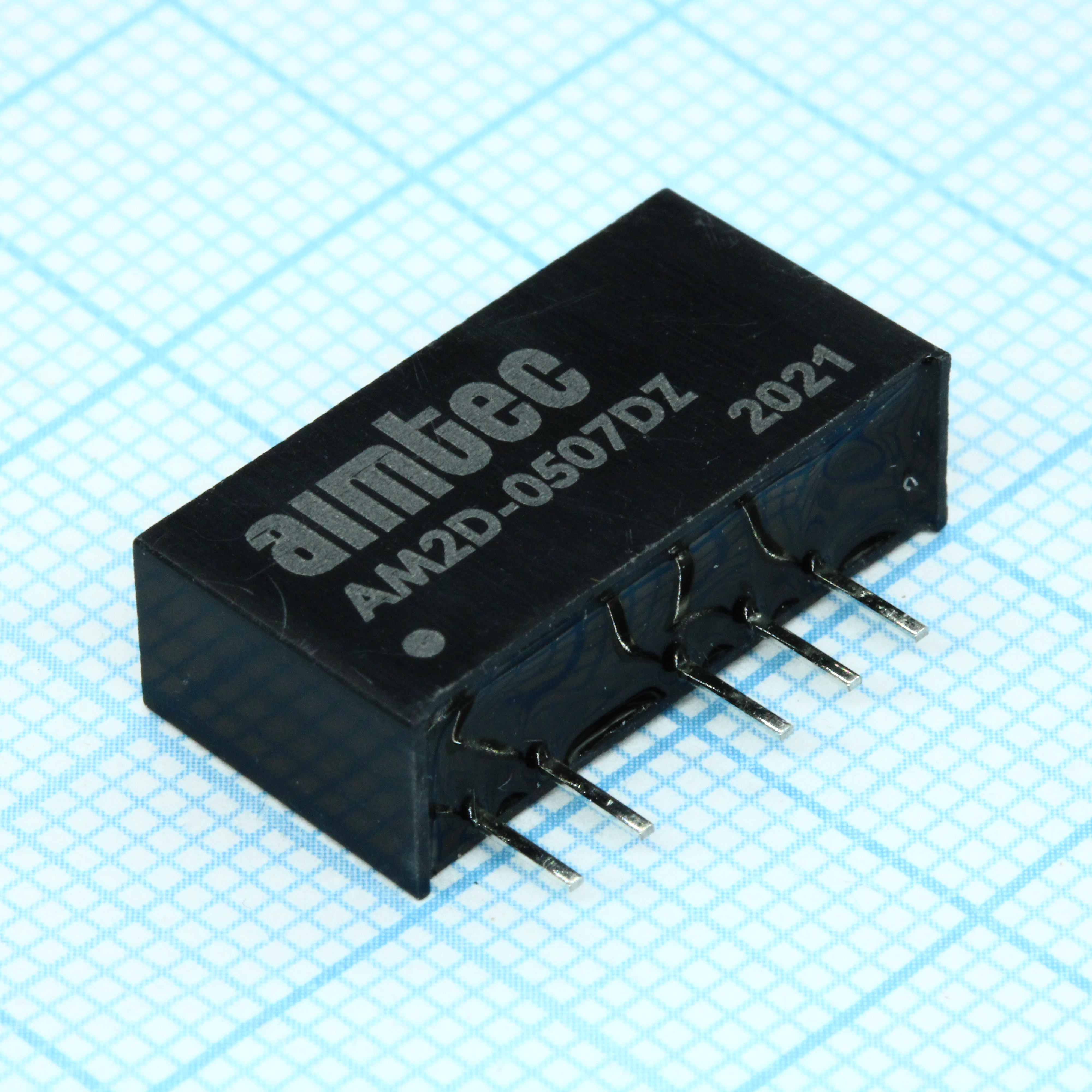 AM2D-0507DZ - DC/DC, 2Вт, вход 4.5…5.5В, выход ±7.2В/±0.139А, изоляция 1000В DC, КПД 72%, максимальная емкостная нагрузка не более ±220мкФ, SIP7, 19.5x6x10мм, -40…85°C, пластик