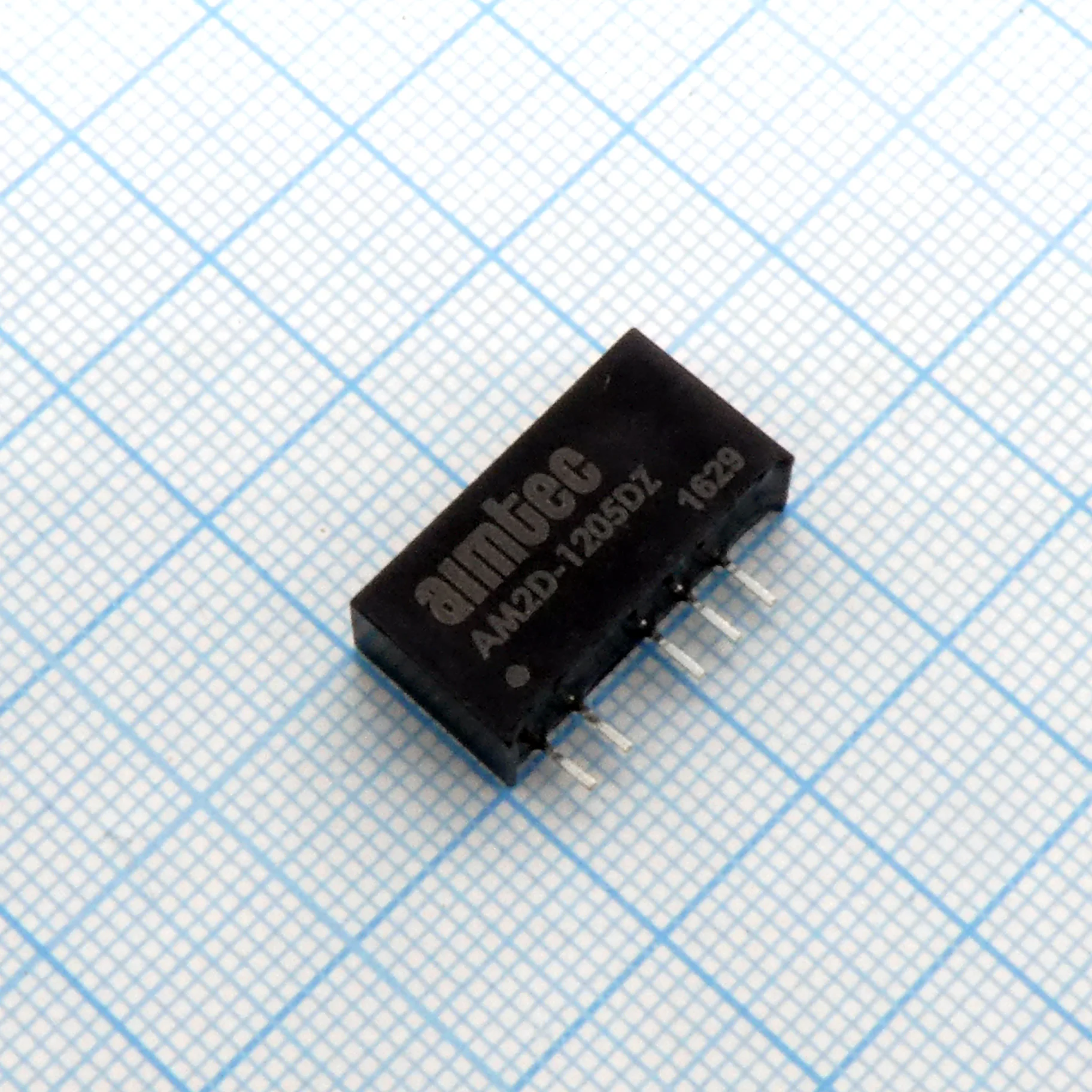 AM2D-1205DZ - DC/DC, 2Вт, вход 10.8…13.2В, выход ±5В/±0.2А, изоляция 1000В DC, КПД 75%, максимальная емкостная нагрузка не более ±220мкФ, SIP7, 19.5x6x10мм, -40…85°C, пластик
