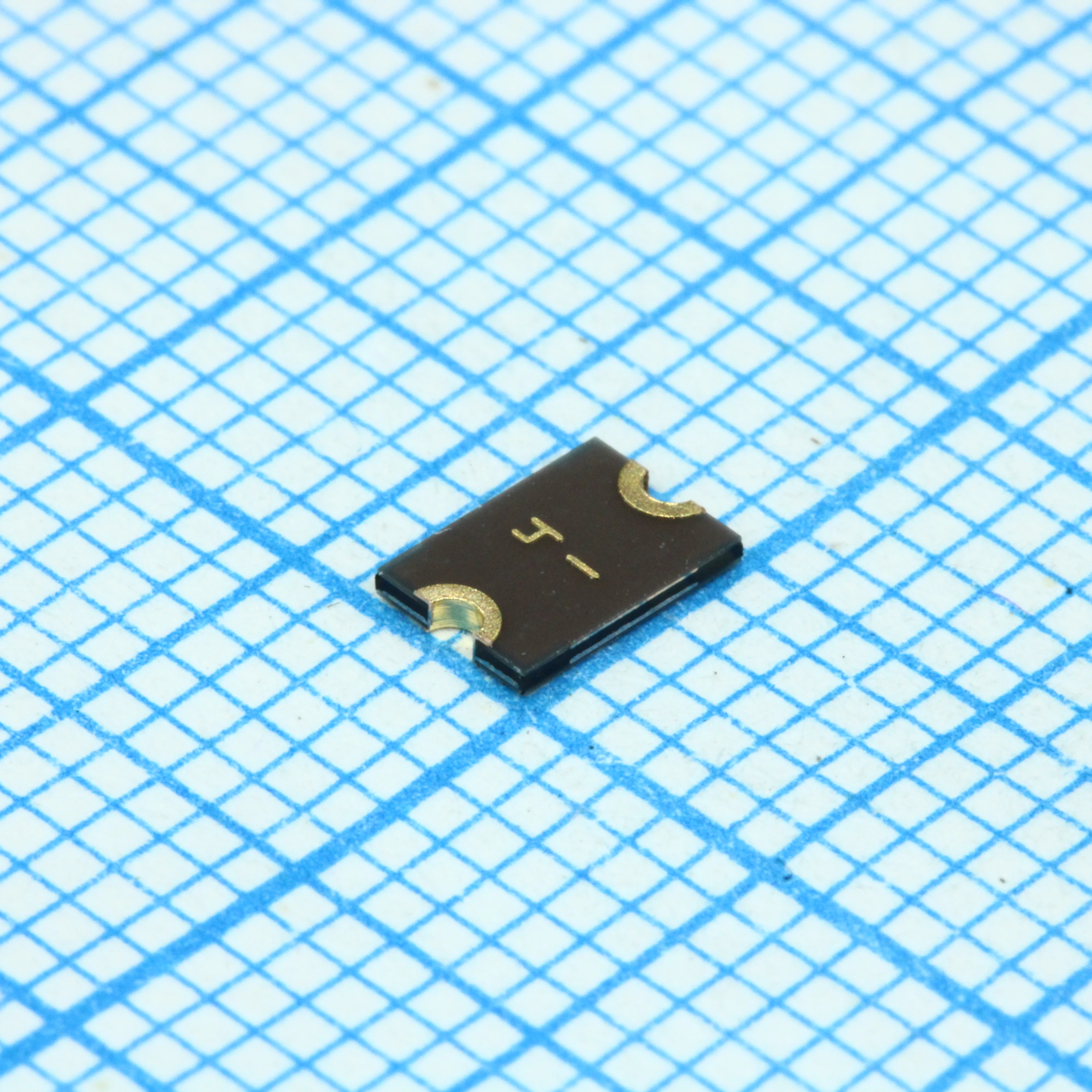 MF-MSMF050/30X-2 - Самовосстанавливающийся предохранитель PTC 0.5A(hold) 1A(trip) 30V 40A 0.8W 0.15s 0.15Ohm SMD Solder Pad 1812 T/R