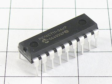 Микросхема PIC16C711-04I/P