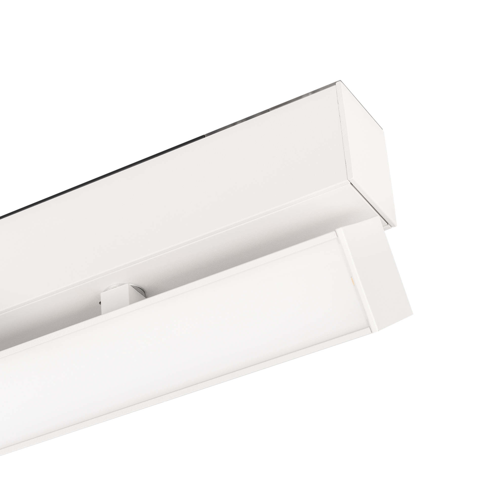 Светильник MAG-FLAT-FOLD-45-S1005-30W Day4000 (WH, 100 deg, 24V) 027002 - Светильник поворотный для магнитных треков шириной 45мм, 30Вт. Цвет свечения ДНЕВНОЙ 4000K, световой поток 3250лм, угол 100°, CRI>90. Корпус прямоугольный, металл, цвет белый, IP20.