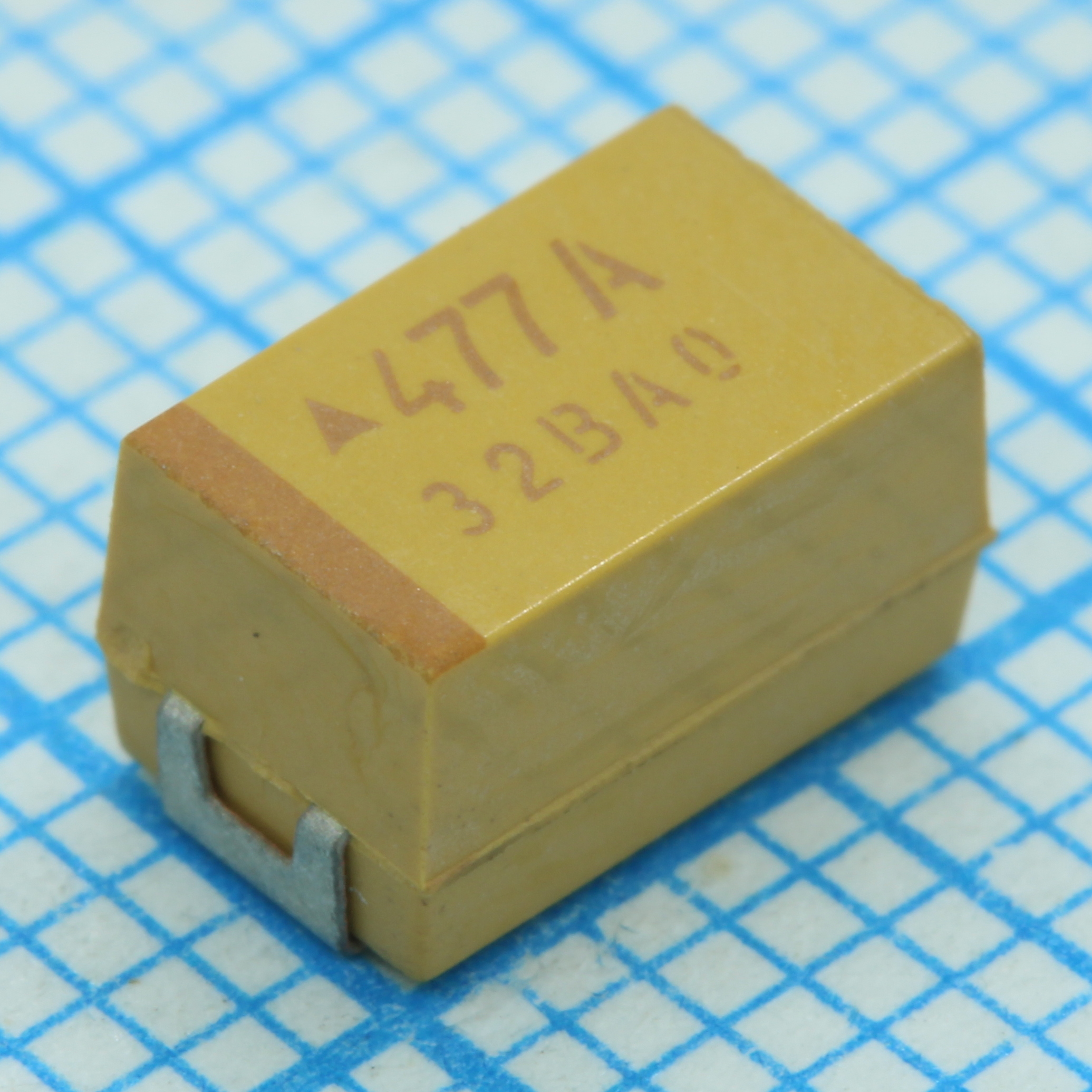 CA45-E025K107T - Конденсатор танталовый 100мкФ ±10% 25В типоразмер E