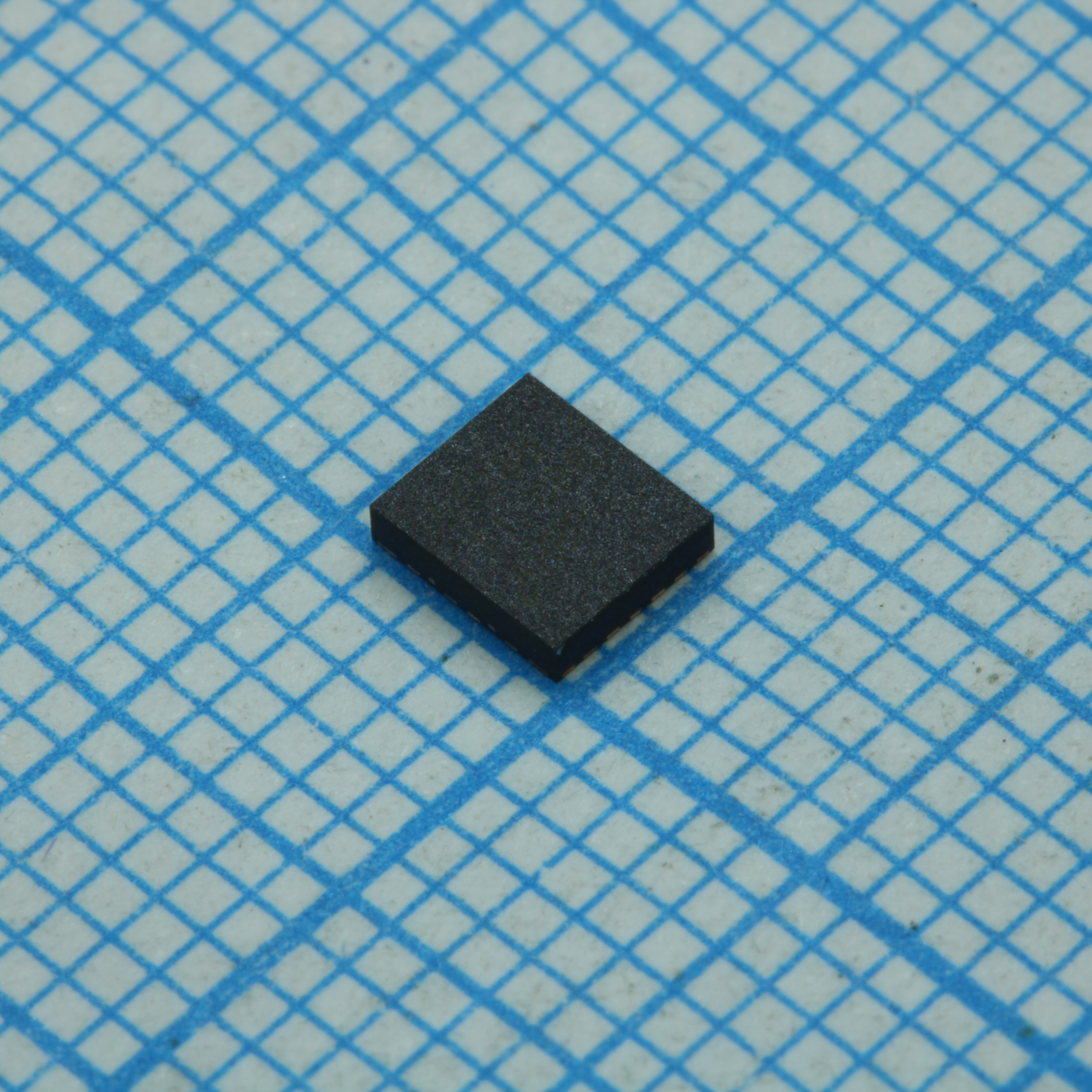 TPS55288RPMR - Преобразователь постоянного тока 2.7В до 36В инвертирующий повышающий/понижающий выход 0.8....22В 26-Pin VQFN-HR лента на катушке