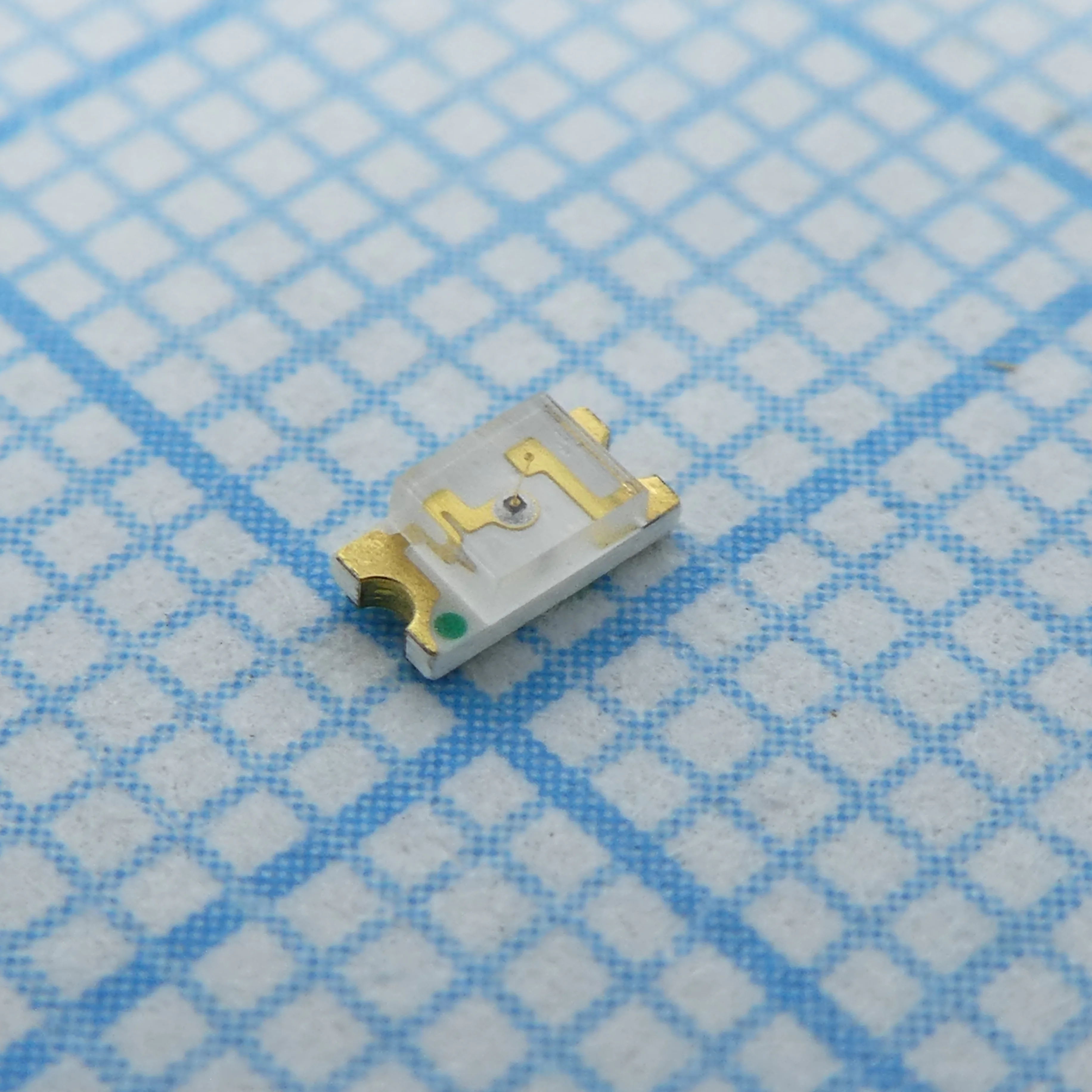 FYLS-1206UGC - Светодиод smd 3,2х1,6мм/зеленый/570нм/45мкд/прозрачный/140°