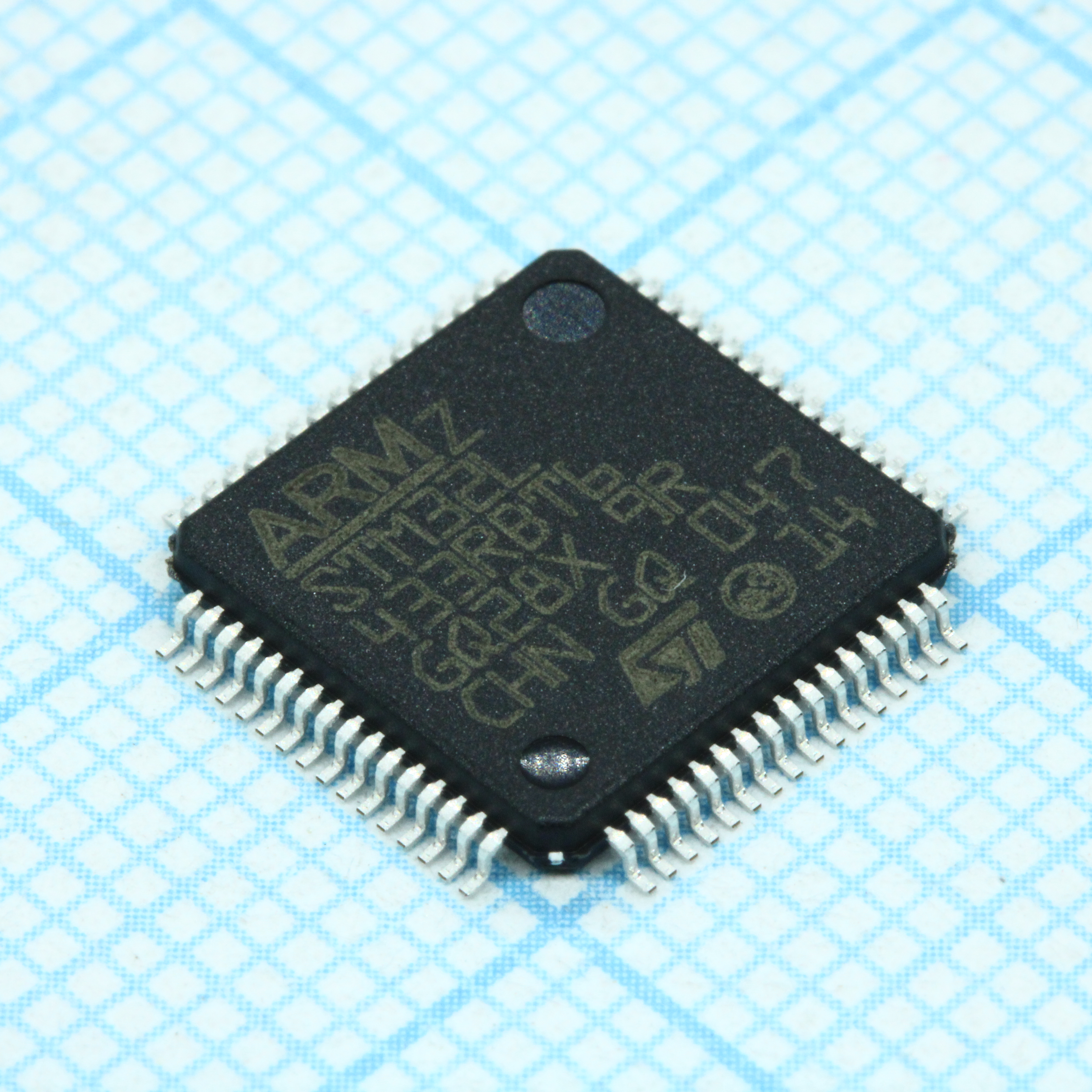 STM32L433RBT6 - Микроконтроллер STM 32-бит ядро ARM Cortex M4 128кБ LQFP64