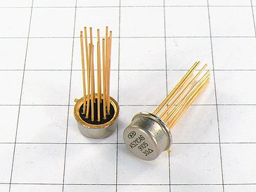Микросхема К521СА6