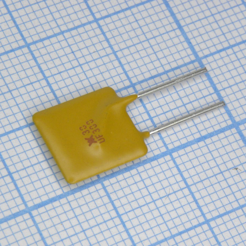 RUEF300 - Самовосстанавливающийся предохранитель PTC 3A(hold) 6A(trip) 30V 100A 2W 10.8s 0.02Ohm Radial 11.4 X 3 X 16.5mm Bag