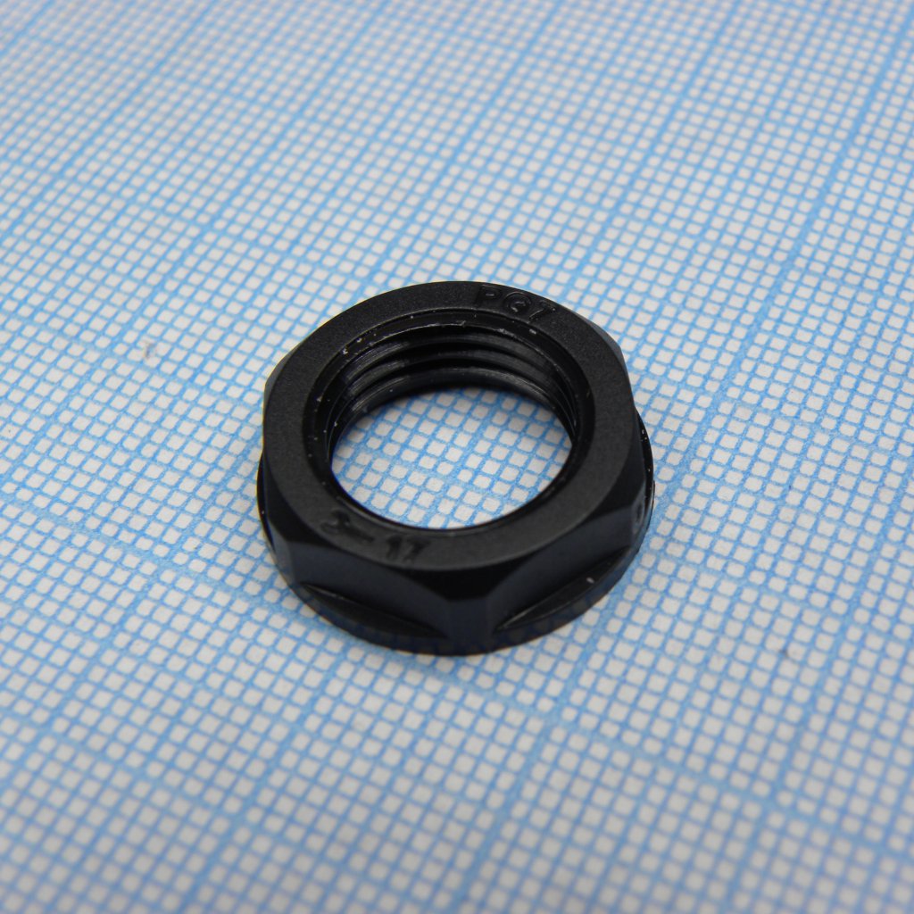 DLM-PG7P (black) - Гайка для крепления кабель ввода на панель