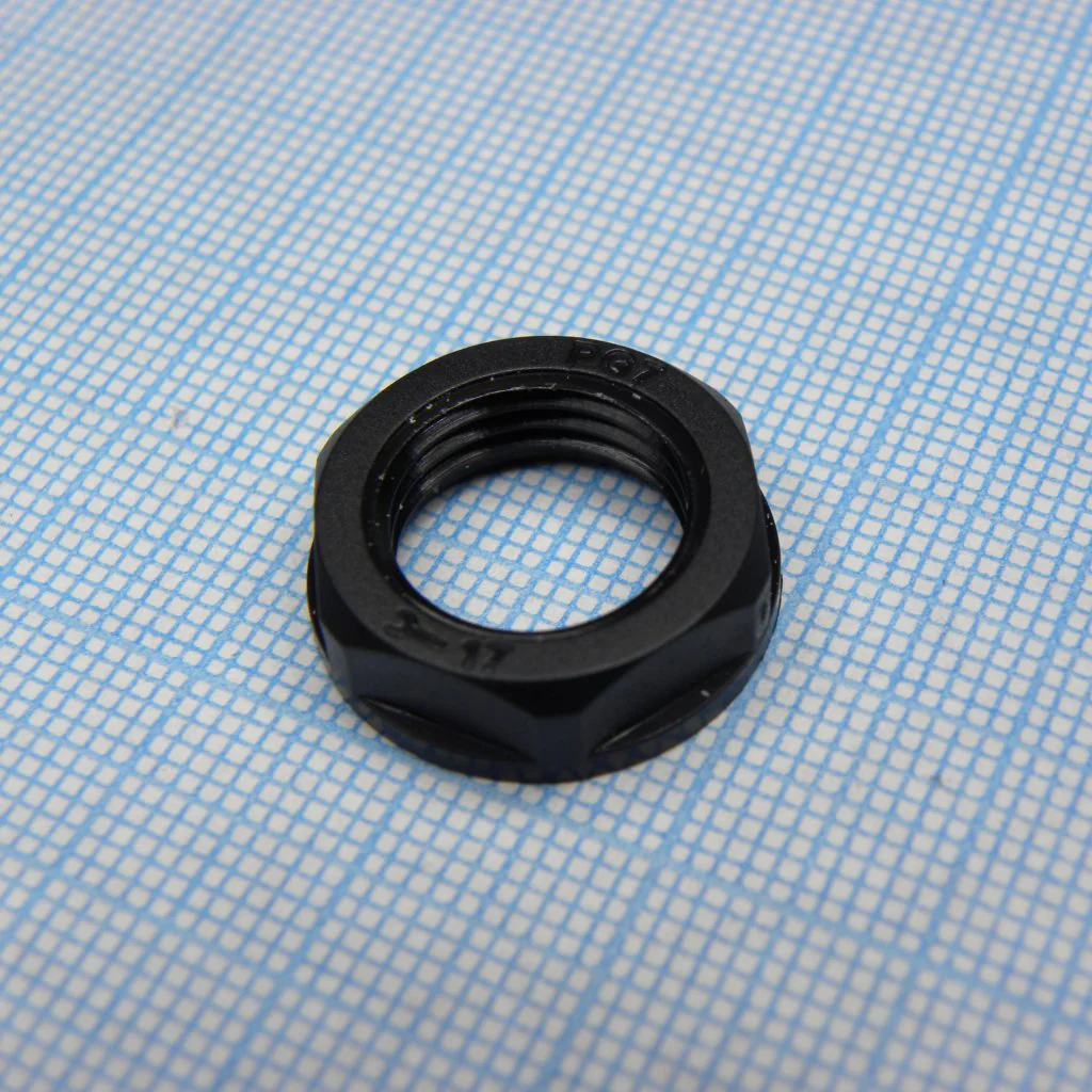 DLM-PG7P (black) - Гайка для крепления кабель ввода на панель