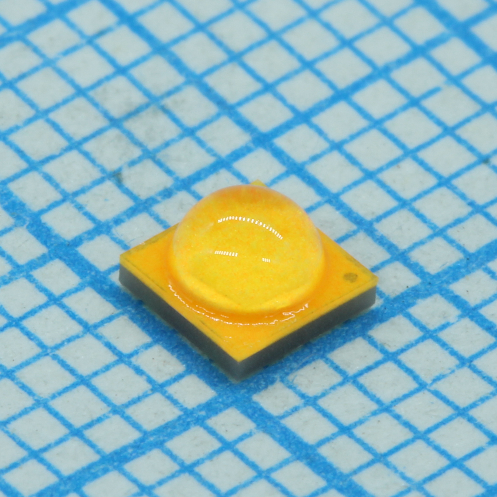 XTEAWT-E0-CACE-A0000HEE7 - Светодиод smd XLAMP 3,45х3,45мм/белый/3000K/125Лм при 350мА 2.77В/115°/CRI=80