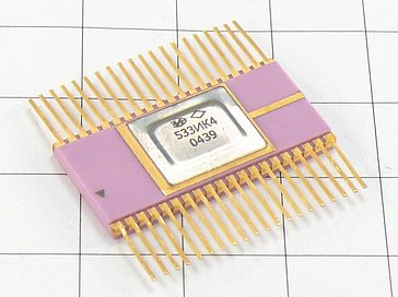 Микросхема 533ИК4