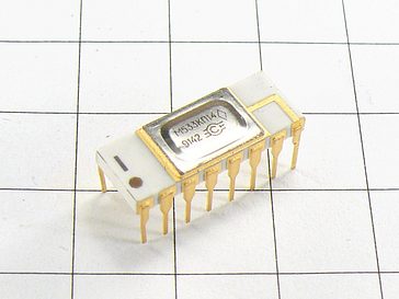 Микросхема М533КП14