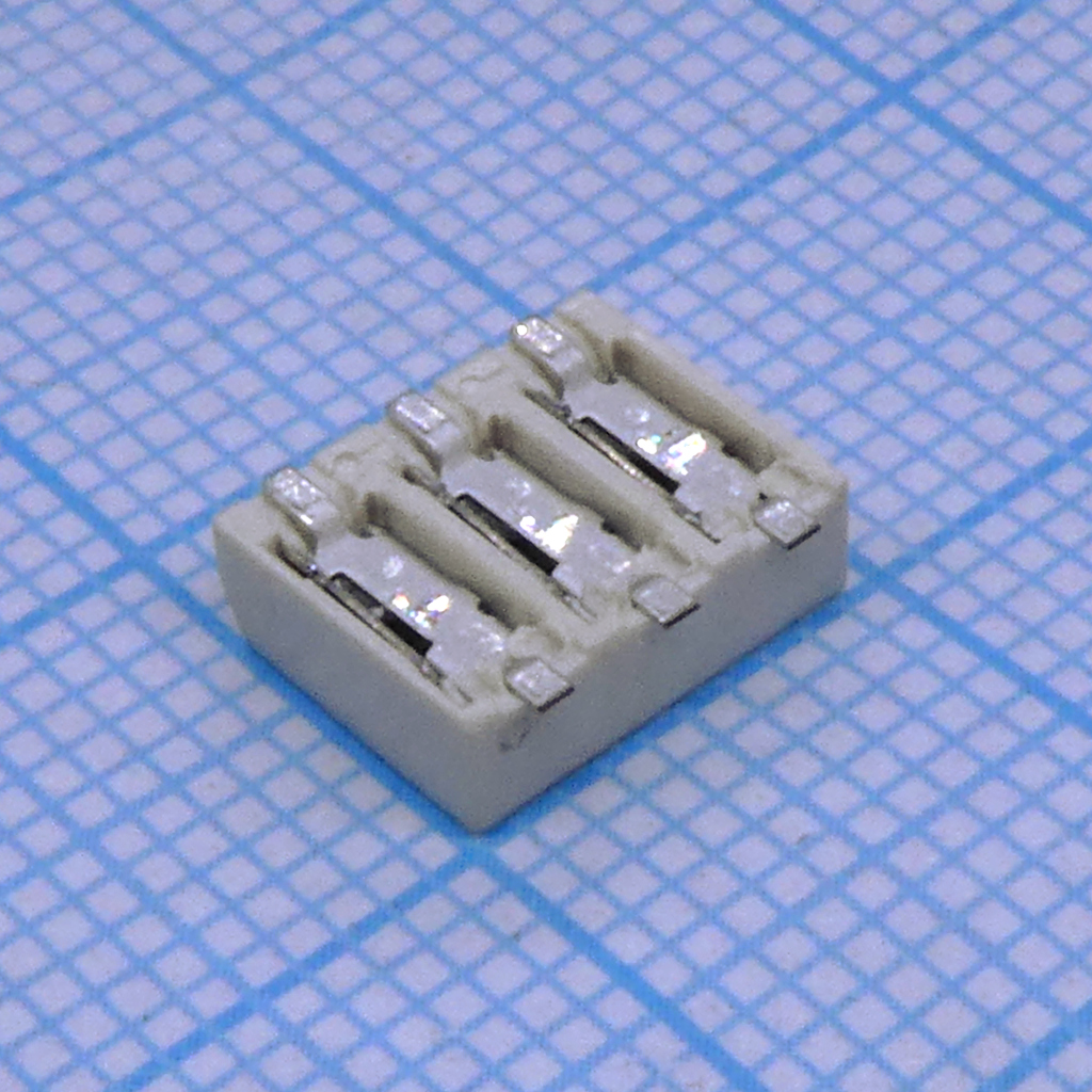 DG2001-3.0-03P-11-01A(H) - Клеммник. шаг 3.00 мм зажимной, 3 контакта поверхн. монтаж на плату