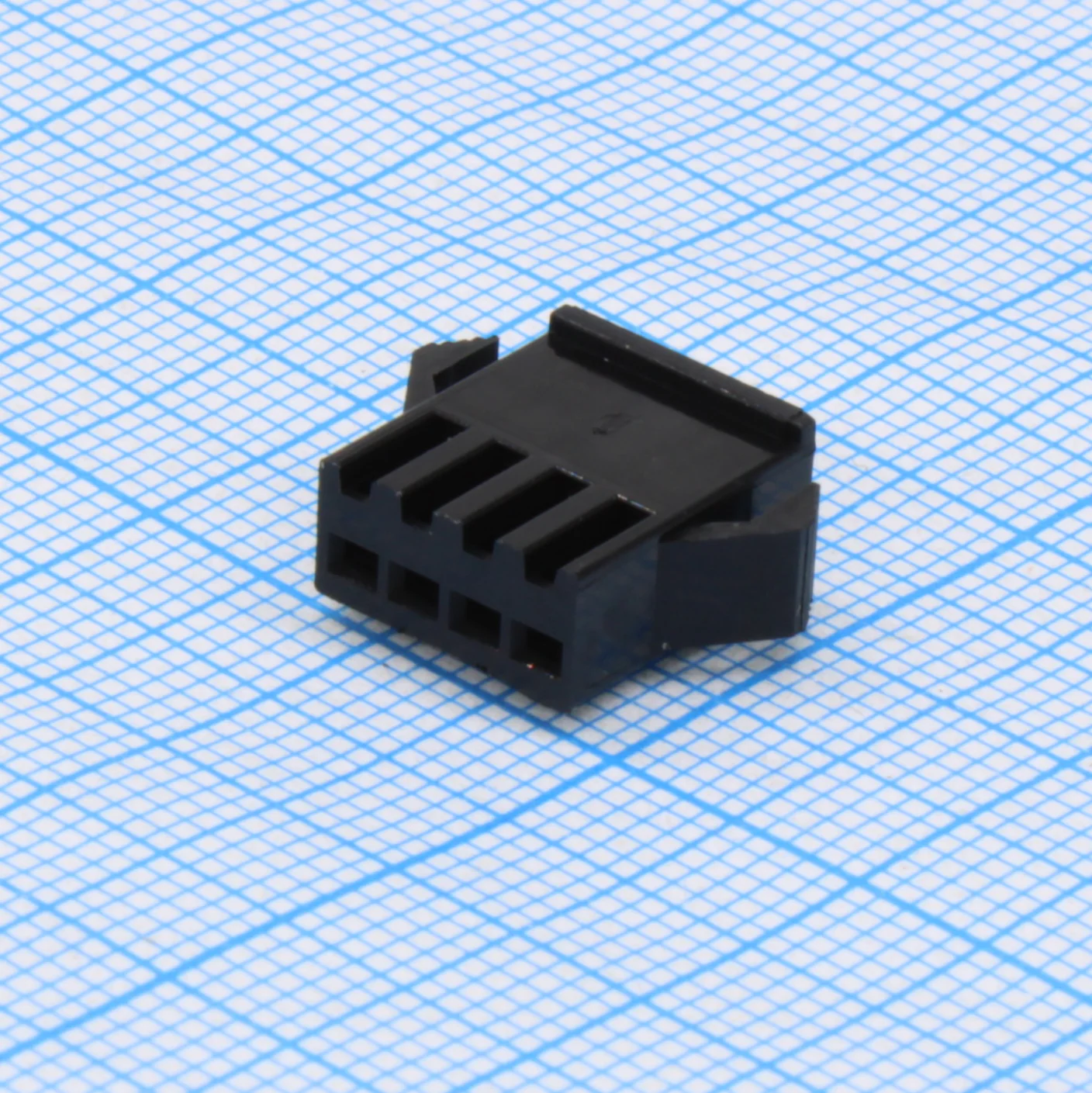 I-DS1068-02-SCB004 - Корпус разъема розетка 4 контакта шаг 2.5мм