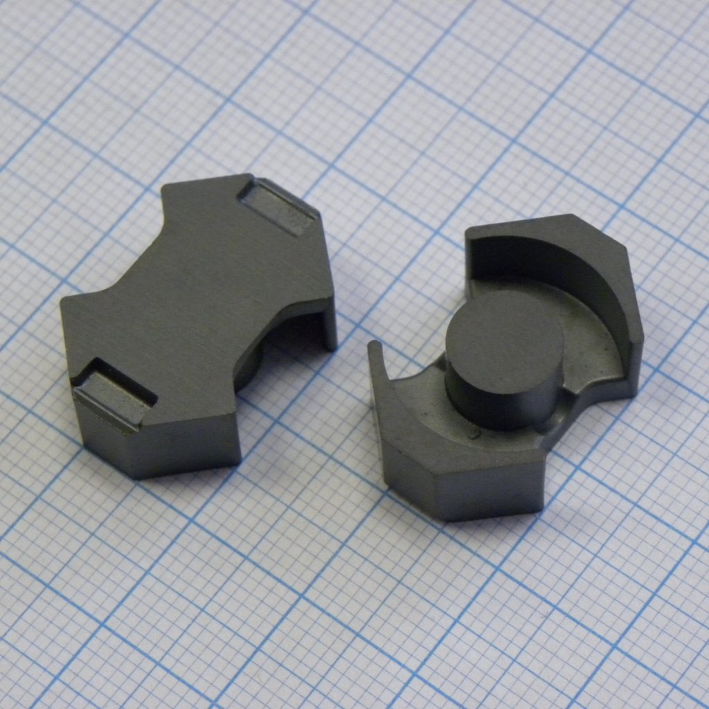 RM8 P3 core - Сердечник ферритовый RM8 P3 комплект 2шт