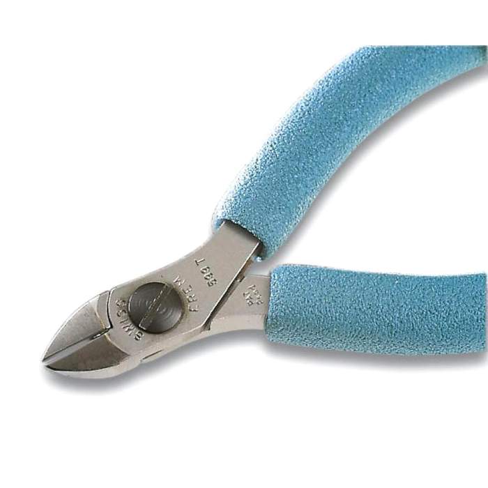 599T - Стандартный срез, высококачественная инструментальная сталь, вольфрам карбидовые лезвия, электростатически безопасны. Прочные режущие стороны, подходят для стандартных режущих работ. Перекусывает: проволока средней жесткости – 1,0 мм, жесткая – 0,8