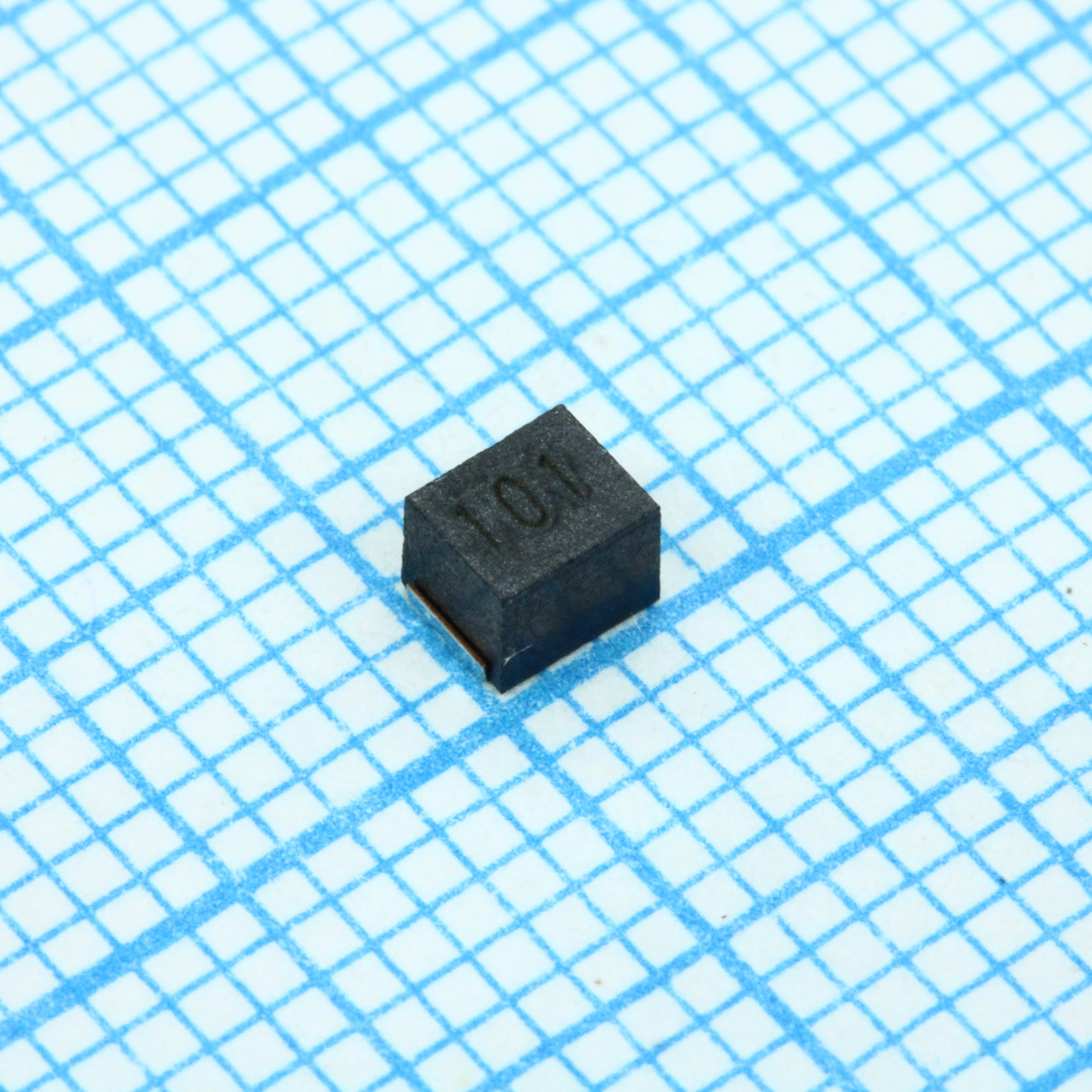 NLCV32T-101K-EF - ЧИП-индуктивность силовая проволочная неэкранированная 100мкГн ±10% 796кГц 15Q-Фактор феррит 120мА 4.81Ом 1210 лента на катушке