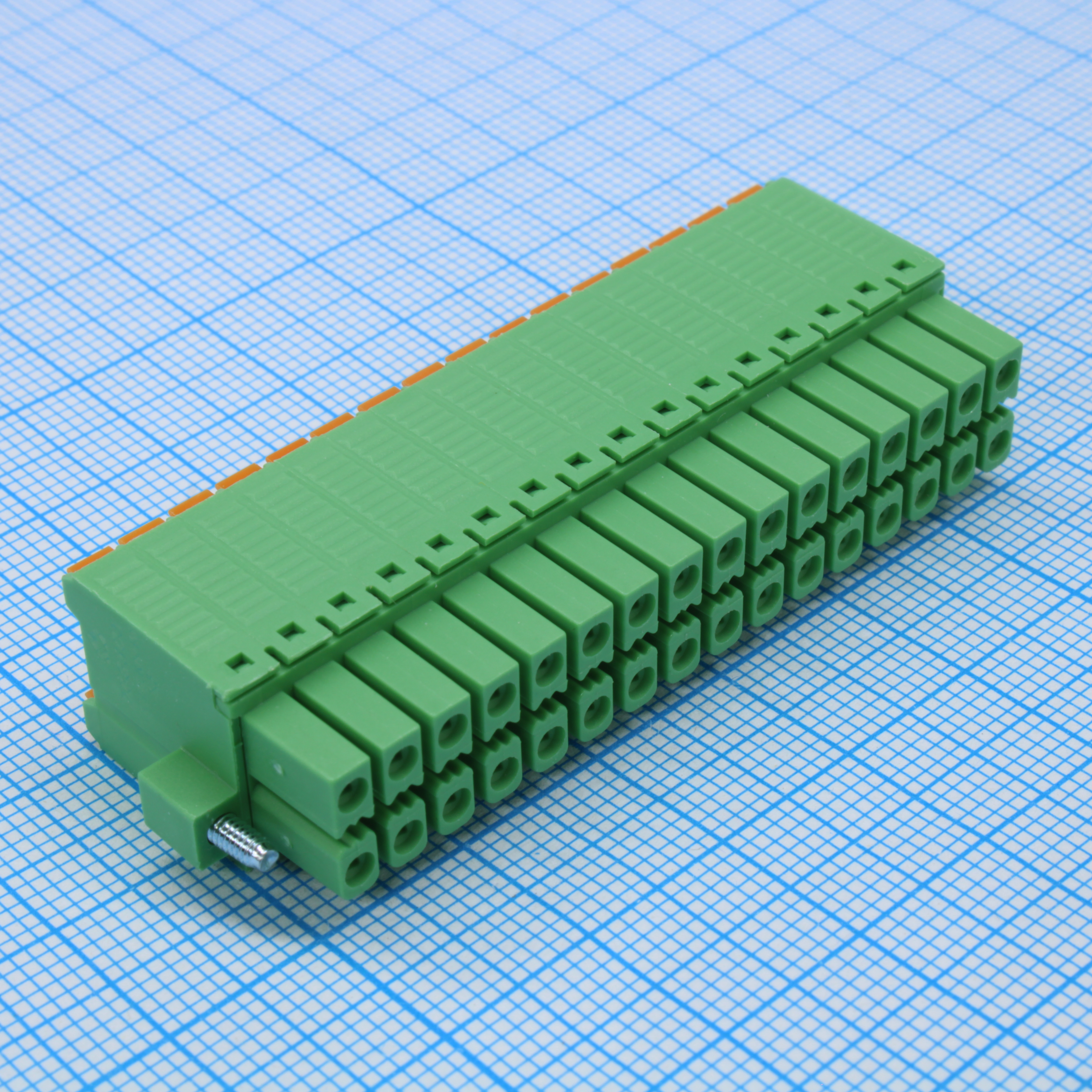 15EDGKNHM-3.5-32P-14-00A(H) - Разъемный клеммный блок, 32 контакта. Серия 15EDGKNHM-3.5
