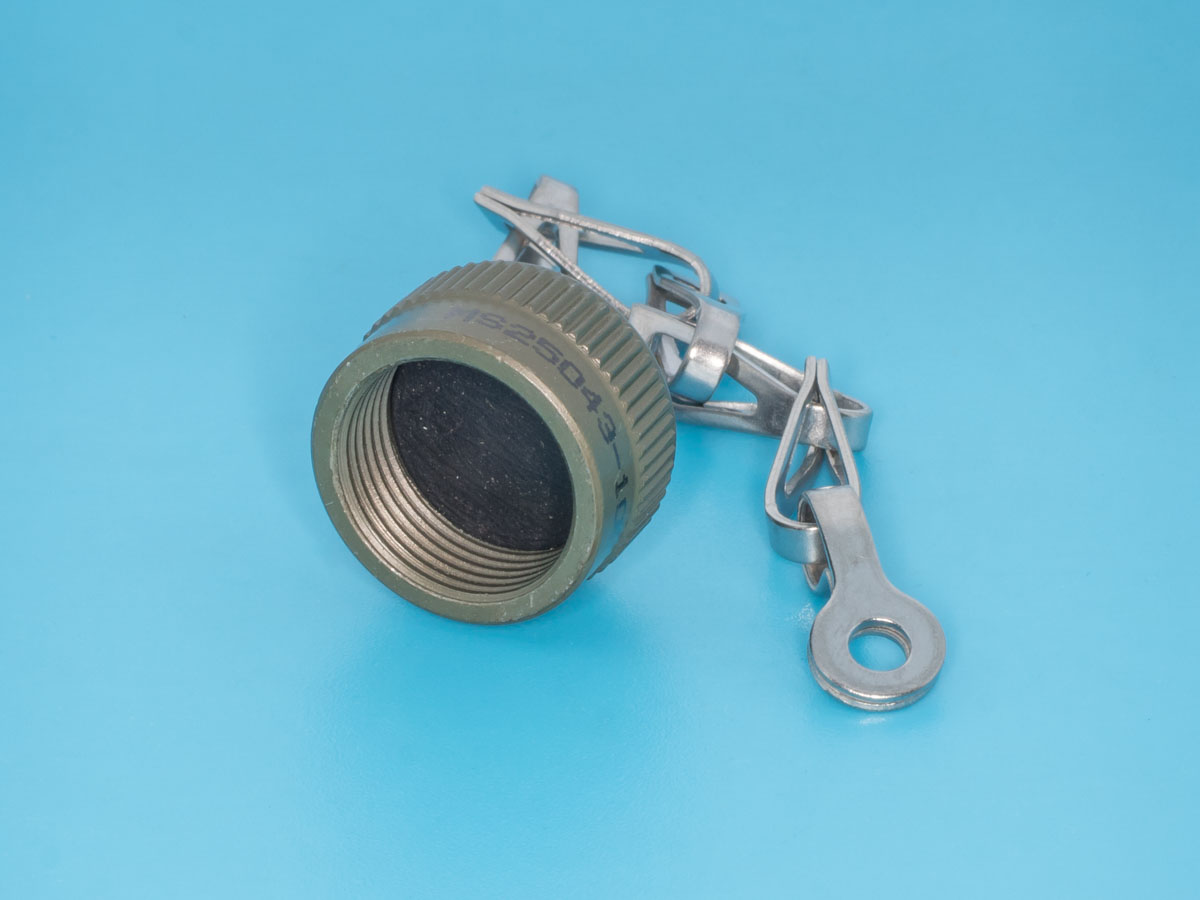 MS 25043-10 - Заглушка серии MS для разъема тип 10S, 10SL на блок