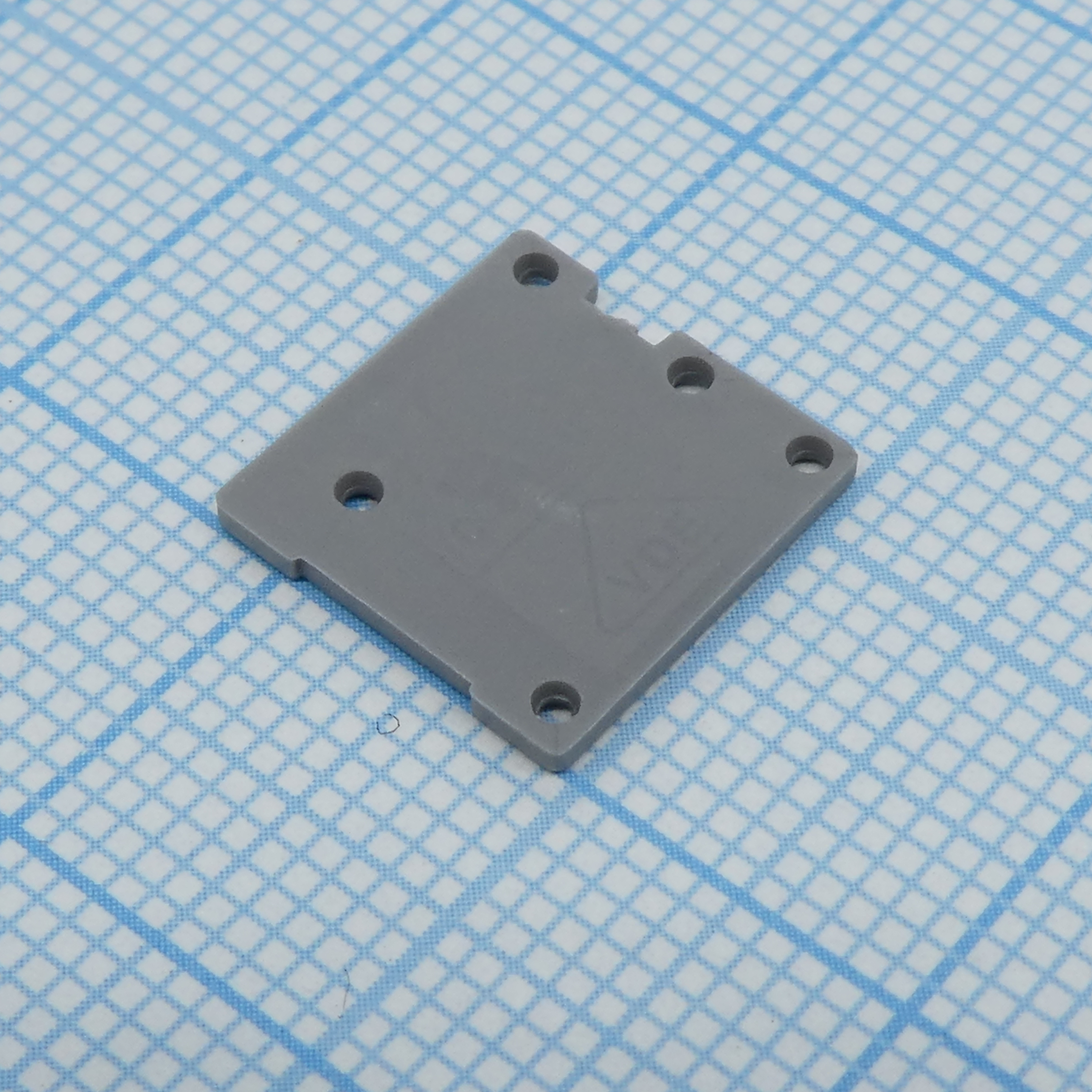 DG211V/R-5.0-01P-00A(H)COVER-01 - боковая крышка для DG211V (пластик)