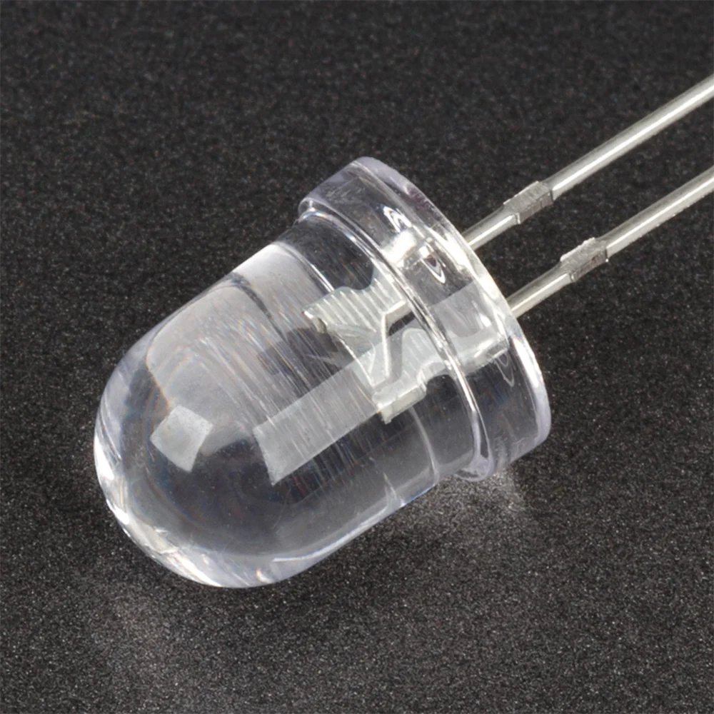 Светодиод ARL2-8203UBC-15cd (ANR, 8мм (круглый)) 006015 - Светодиод 8 мм, прозрачная линза. Цвет свечения синий (465-470 нм). Угол излучения 20°. Сила света Iv=12000-15000 мкд, If=20 мА. VF=3-3.5 В. Рекомендуемый постоянный рабочий ток <16-17 мА.