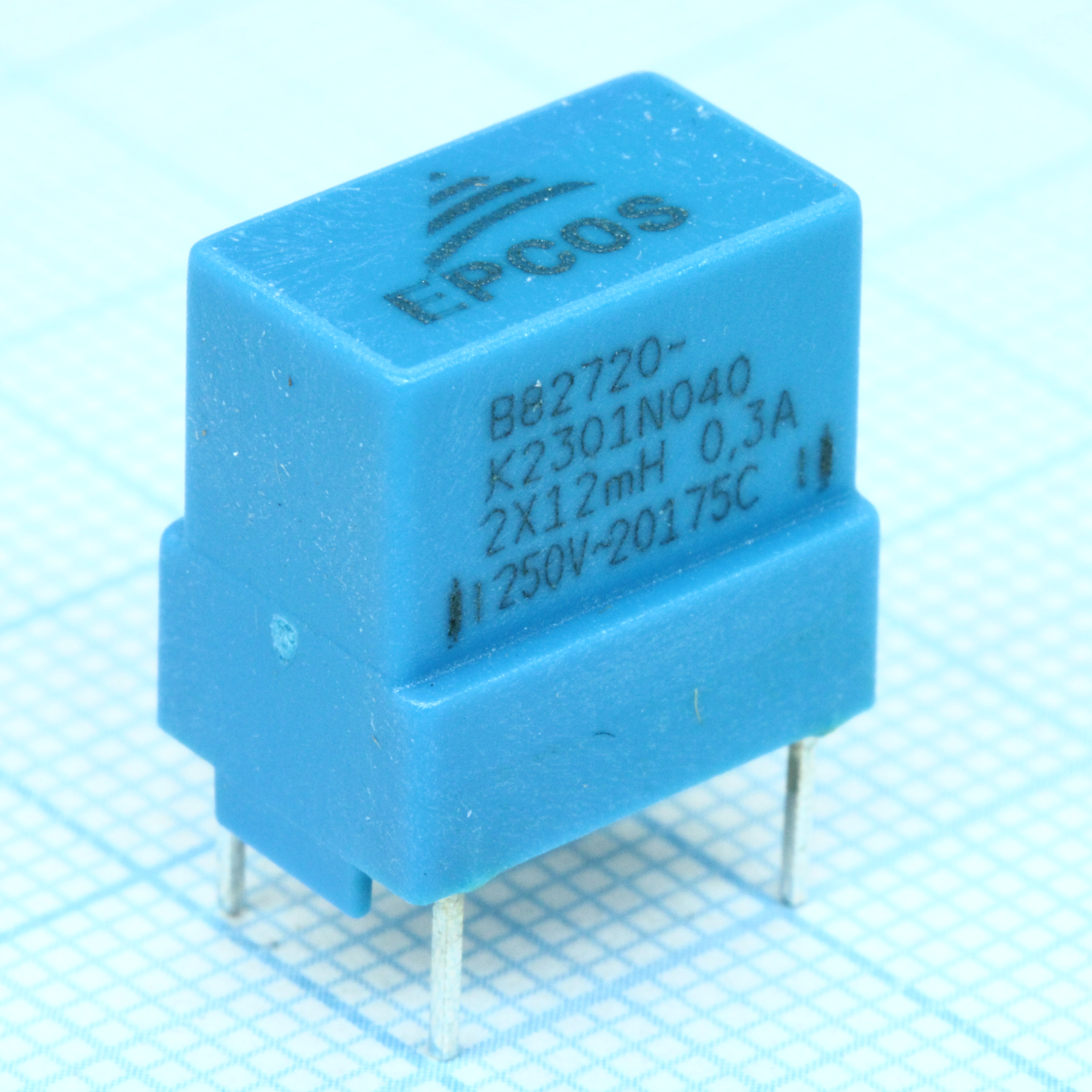 B82720K2301N040 - Синфазный дроссель двухобмоточный 12мГн 10кГц 0.3A 1.1Ом монтаж в отверстие автомобильного применения коробка