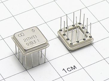 Микросхема 217НТ1