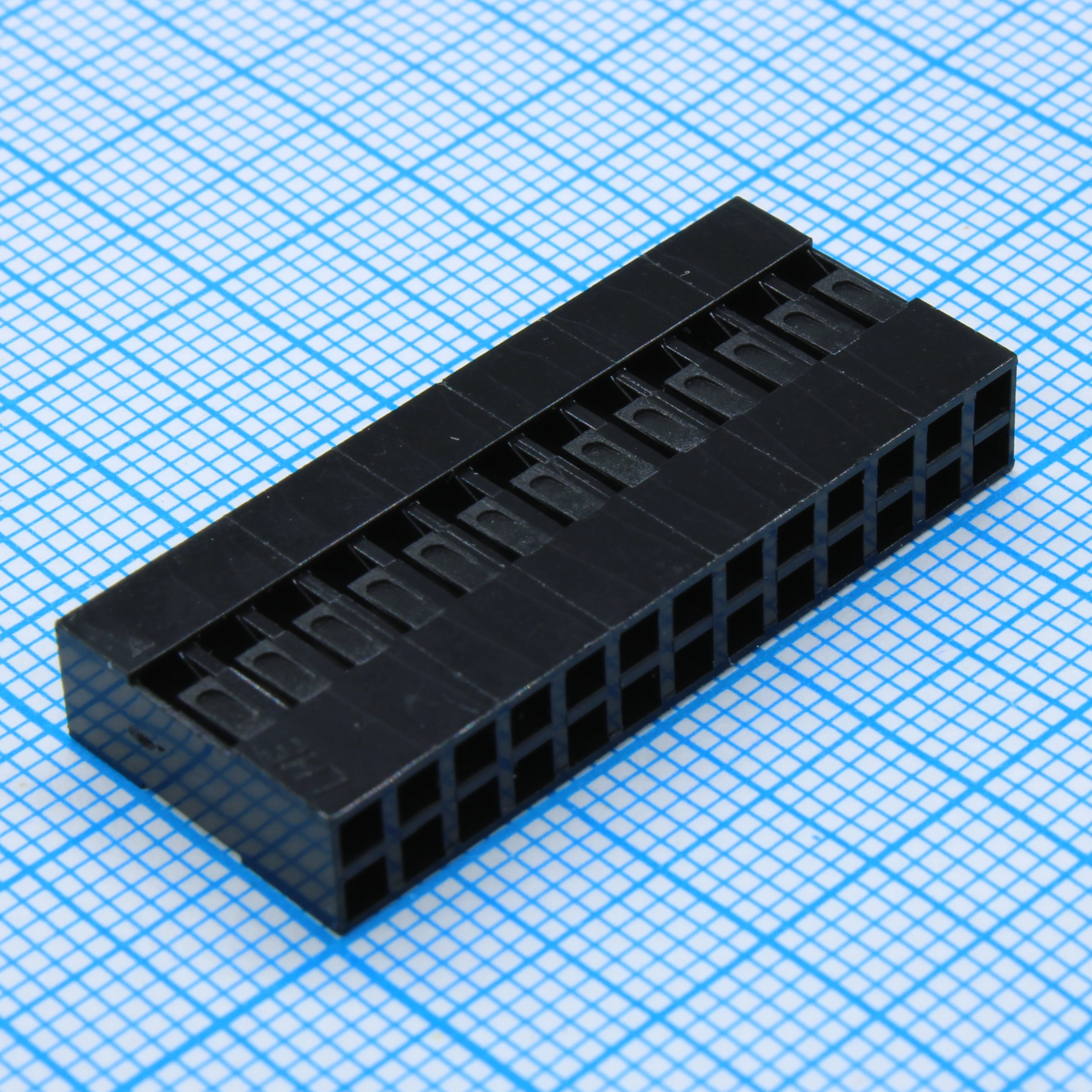 I-DS1071-SCB02X13 - Гнезда на кабель, двухрядные