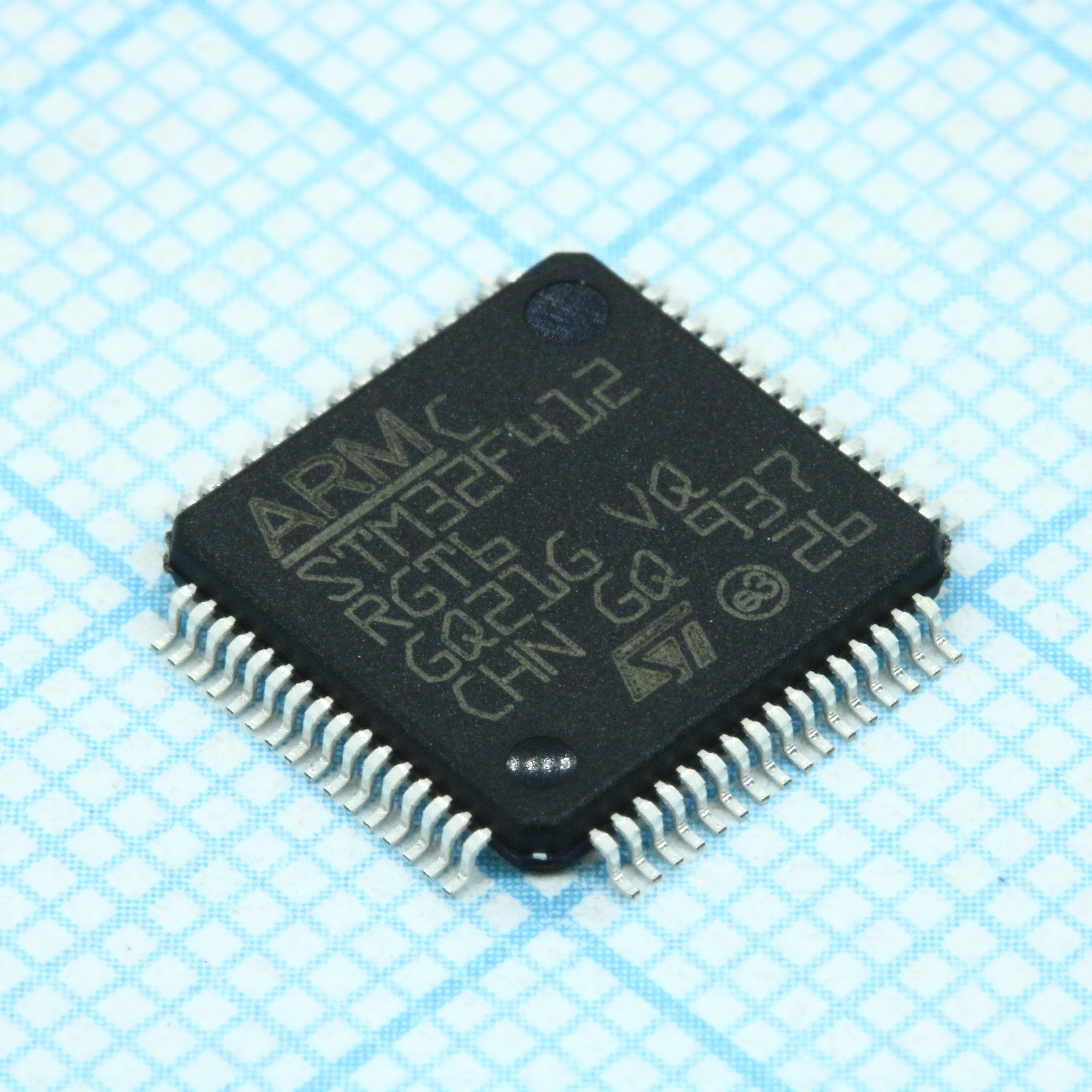 STM32F412RGT6 - Микроконтроллер STM 32-бит ядро ARM Cortex M4 RISC 1МБ Флэш-память электропитание 3.3В 64-Pin LQFP лоток