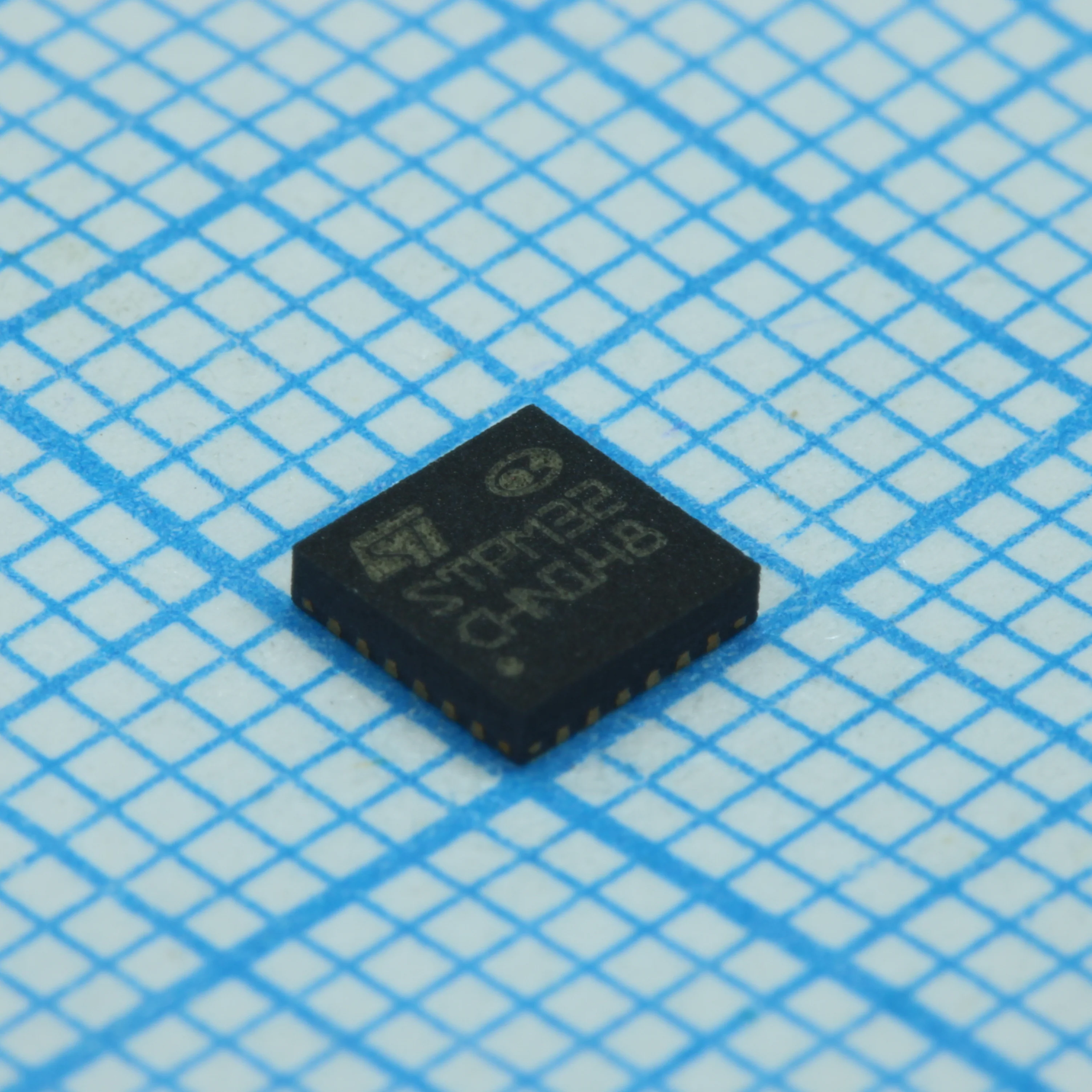 LM224QT - Усилитель операционный общего применения 1.3МГц 16QFN