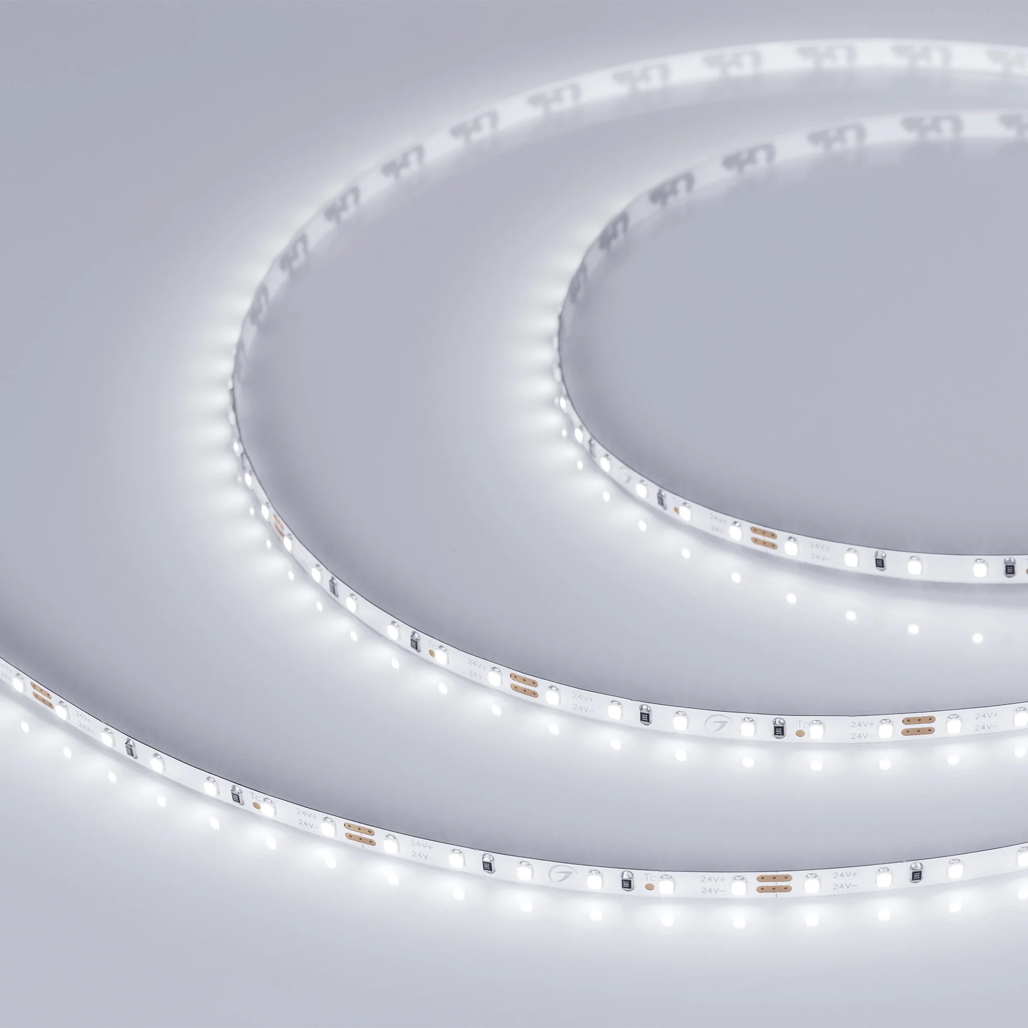 Лента MICROLED-M120-4mm 24V White6000 (9.6 W/m, IP20, 2216, 5m) 024410(2) - Светодиодная узкая лента MICROLED-M120, открытая. Светодиоды 2216, 120 шт/м (600 шт на 5 м), белая плата, ширина 4 мм, скотч 3M. Цвет БЕЛЫЙ 6000 K, цветопередача CRI>90, угол 120°