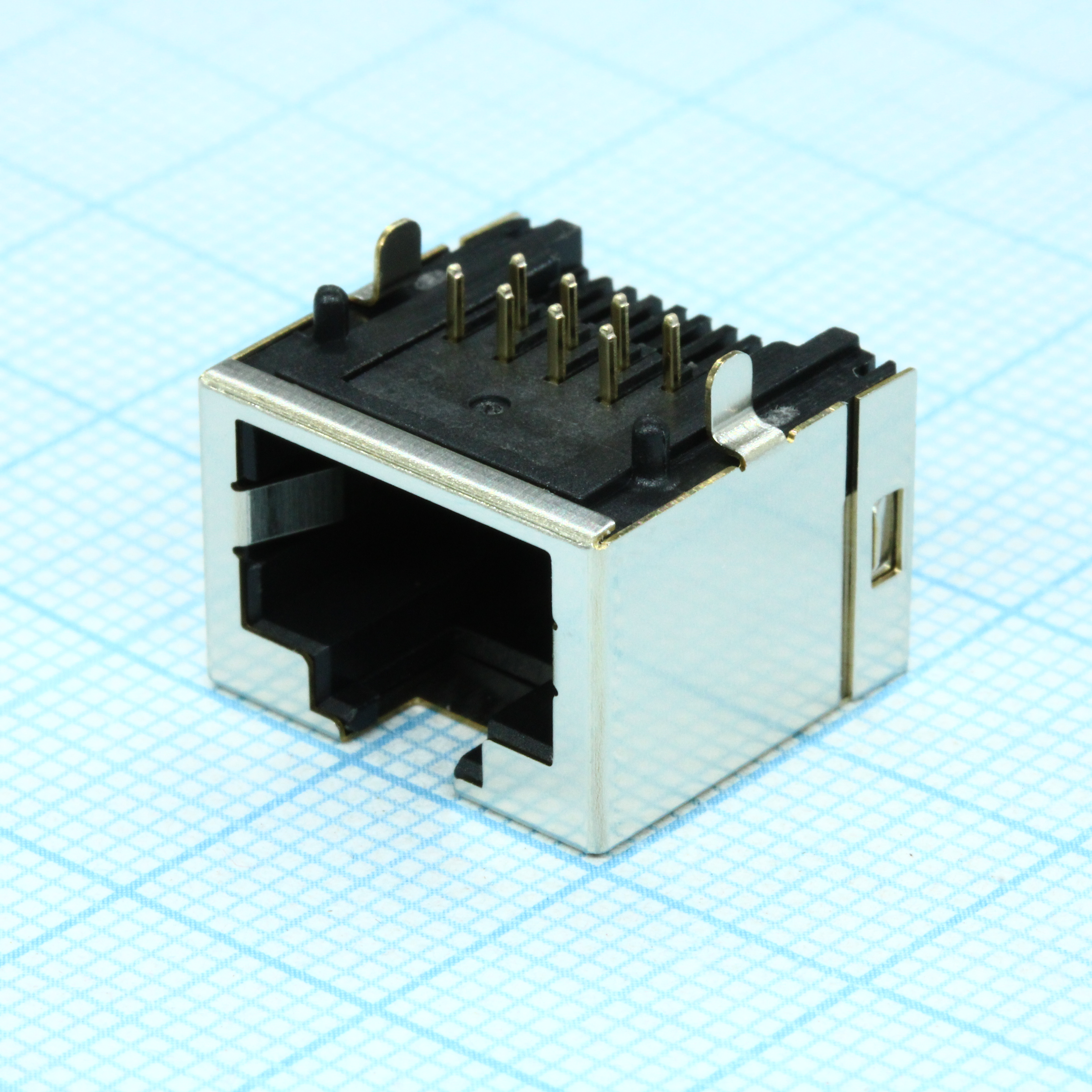 1734795-1 - Модульный разъем, Cat5, RJ45, Гнездо, 8 контакт(-ов), 1,02мм 12 вывод(-ов), 1 порт(-ов) угловой монтаж в отверстие лоток