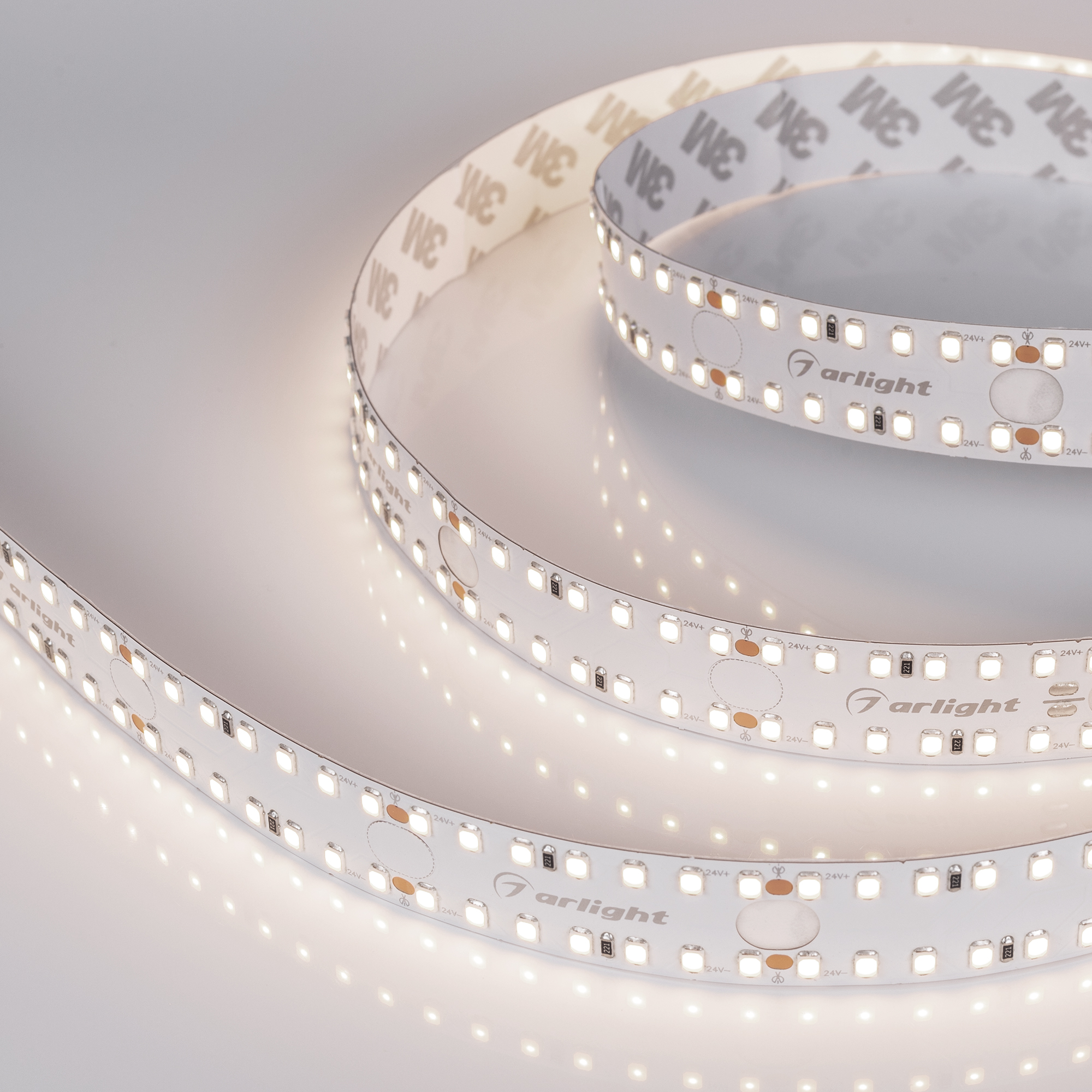 Лента S2-A280-20mm 24V Day4000 (20 W/m, IP20, 2835, 2.5m) 021198(2) - Светодиодная широкая лента (с монтажными отверстиями) S2-A280, открытая. Светодиоды 2835, 280 шт/м (700 шт на 2.5 м), белая плата, ширина 20 мм, скотч 3M. Цвет ДНЕВНОЙ 4000 K, цветопере