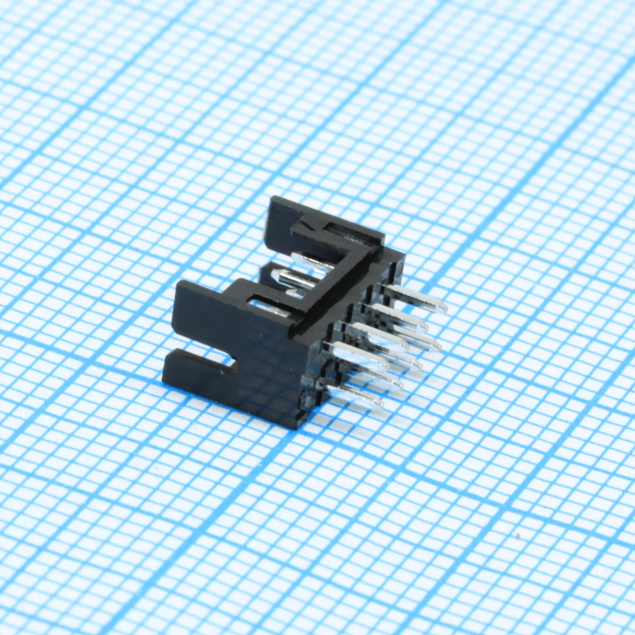 DF11-8DP-2DSA(08) - Разъём провод-плата 8 контактов, шаг 2.0