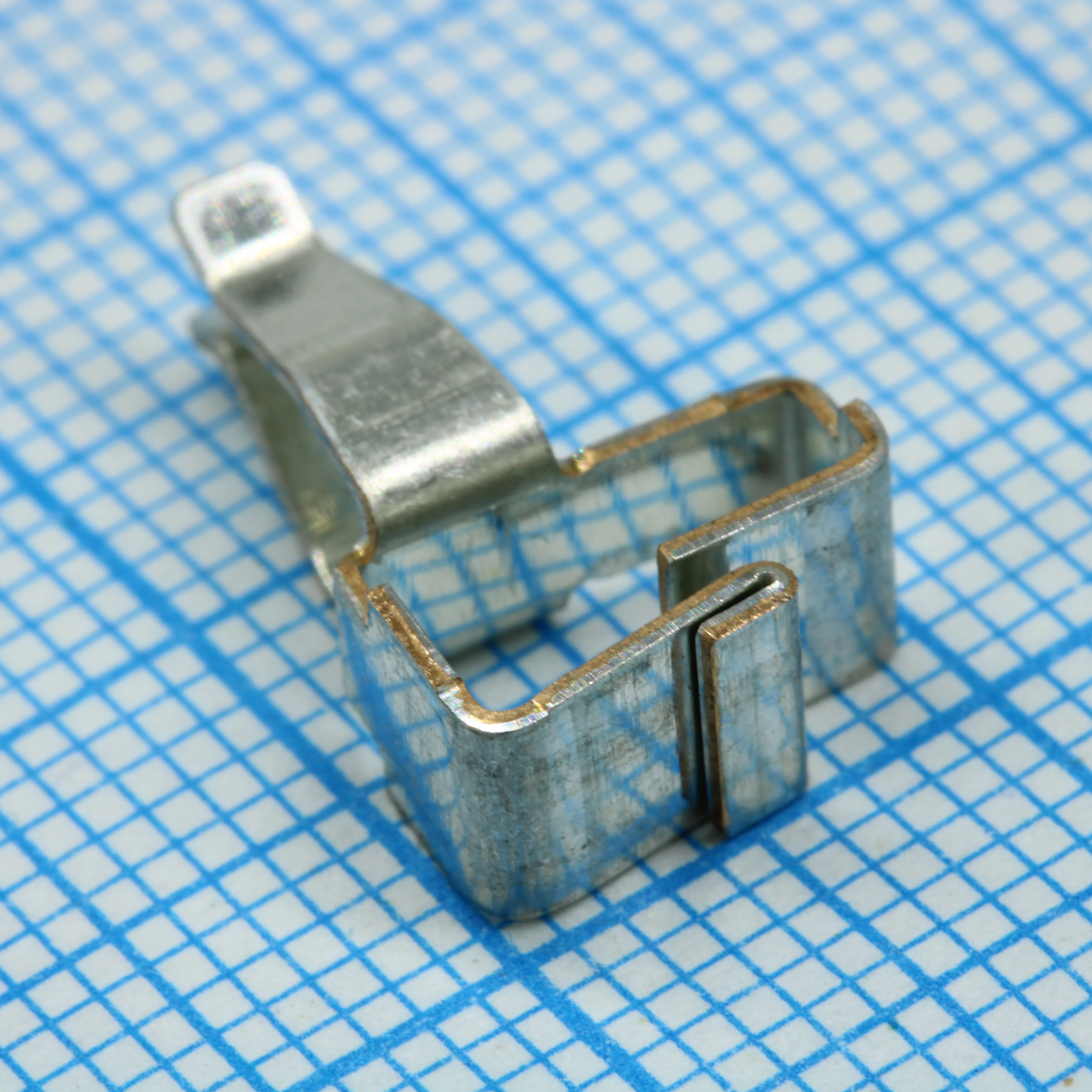 FMET-PE-01P-00A(H) - Заземляющая вставка для корпусов серии FMET