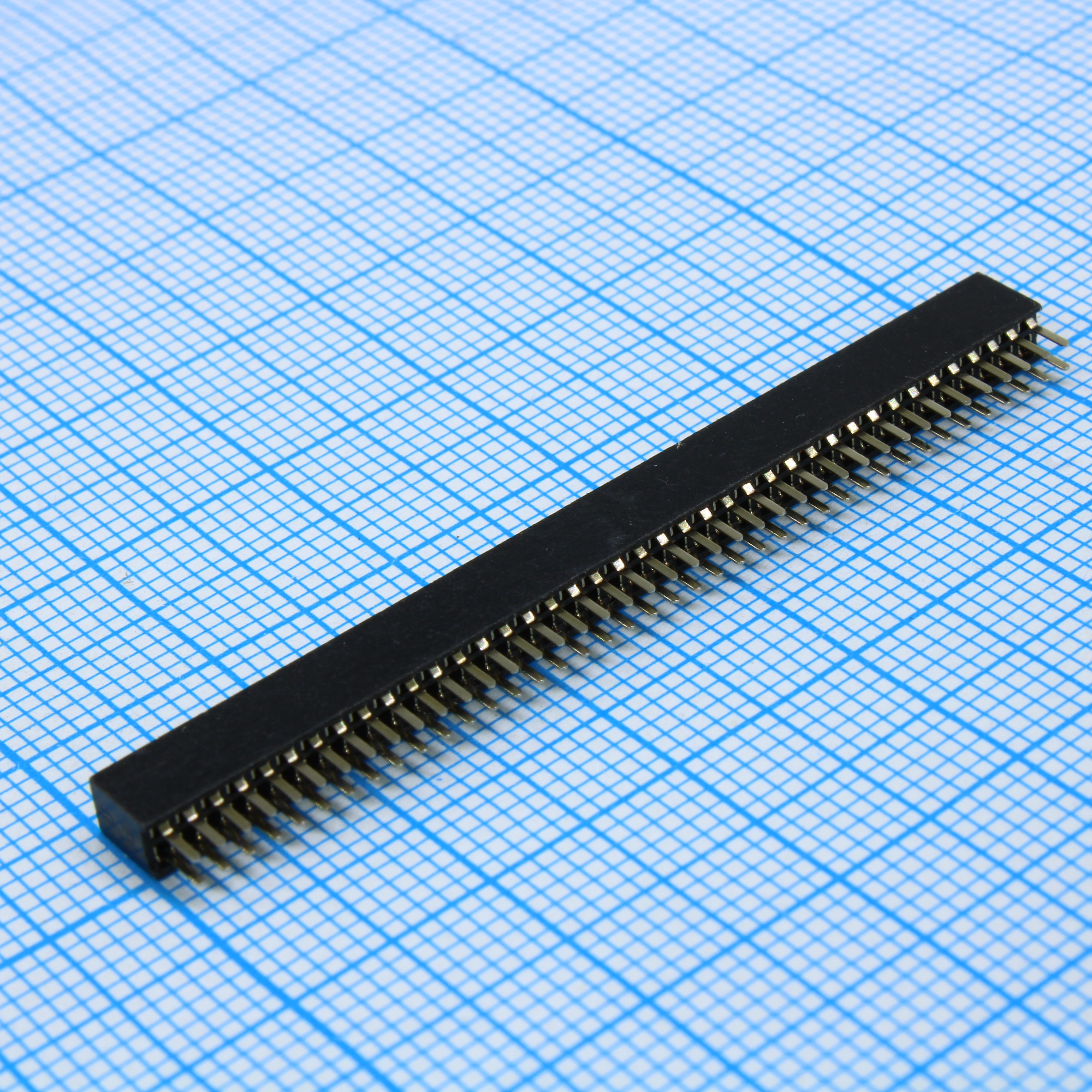 DS1065-03-2X40S8BV - Гнездо на плату 2х40 контактов, шаг 1.27мм, высота 4.40мм, монтаж в отверстие