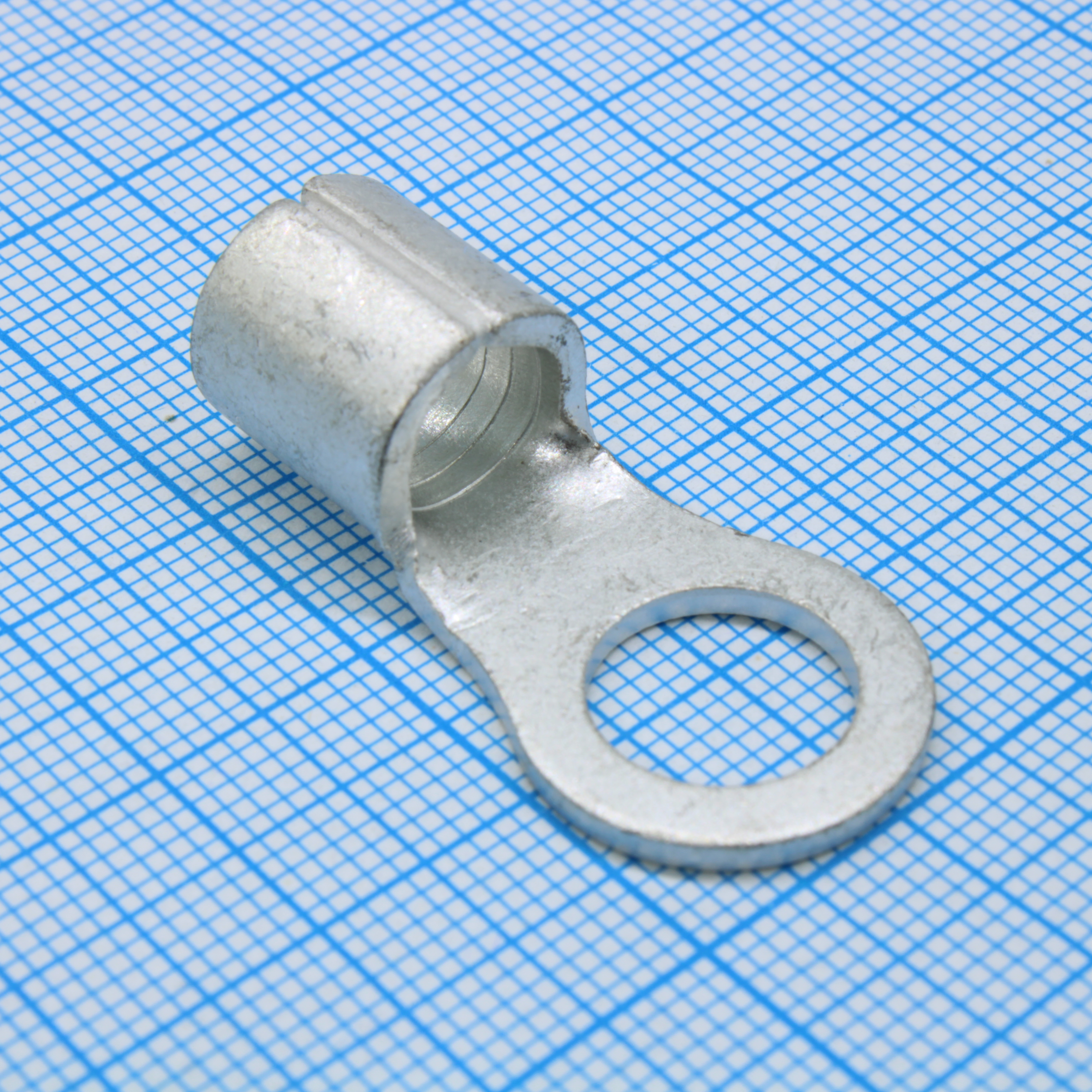 ПМ 25-10 - Наконечник кабельный кольцевой М10 под пайку или опрессовку проводов сечением до 25 мм2