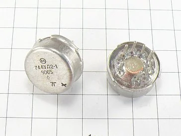Микросхема 744УД2-1