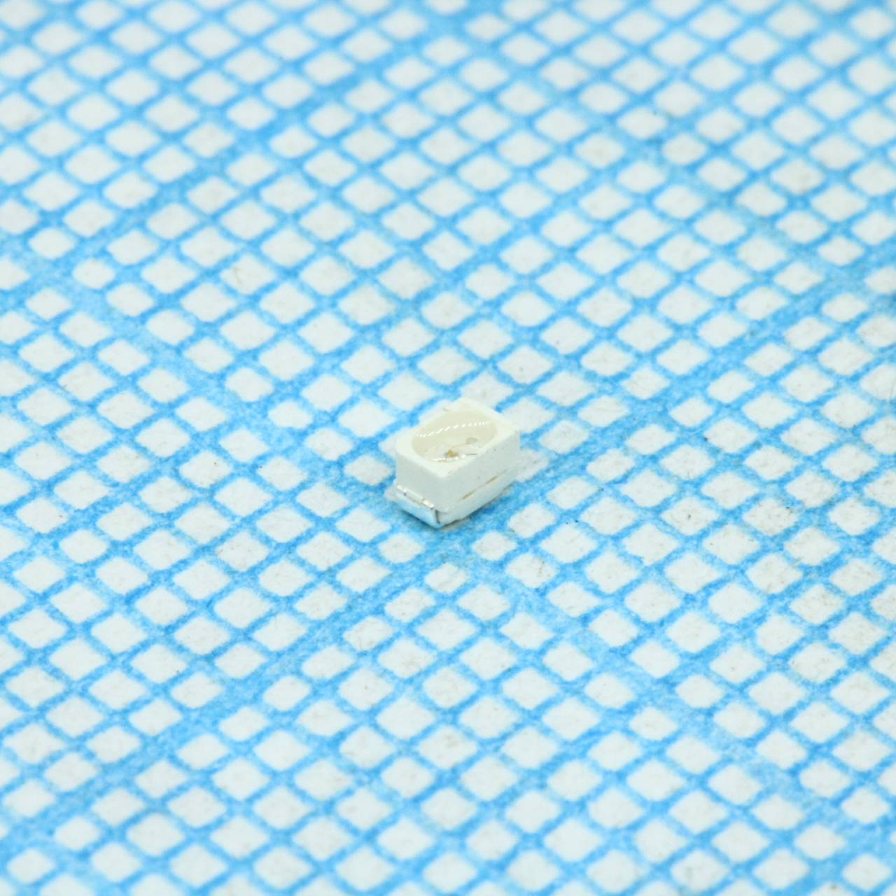 KA-2214ZGS - Светодиод smd 2,2х1,4мм/зеленый/568нм/500-900мкд/прозрачный/120°