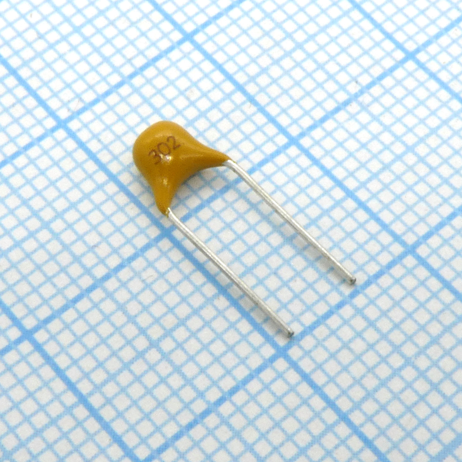 TS170R1H302JSBNB0R - Конденсатор керамический многослойный 3000пФ 50В NPO ±5% радиальный 5.08мм 125°C россыпь