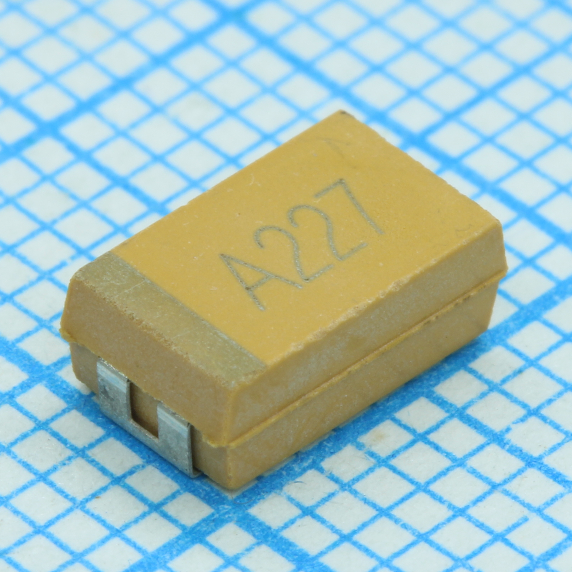 CA45-D020K107T - Конденсатор танталовый 100мкФ ±10% 20В типоразмер D