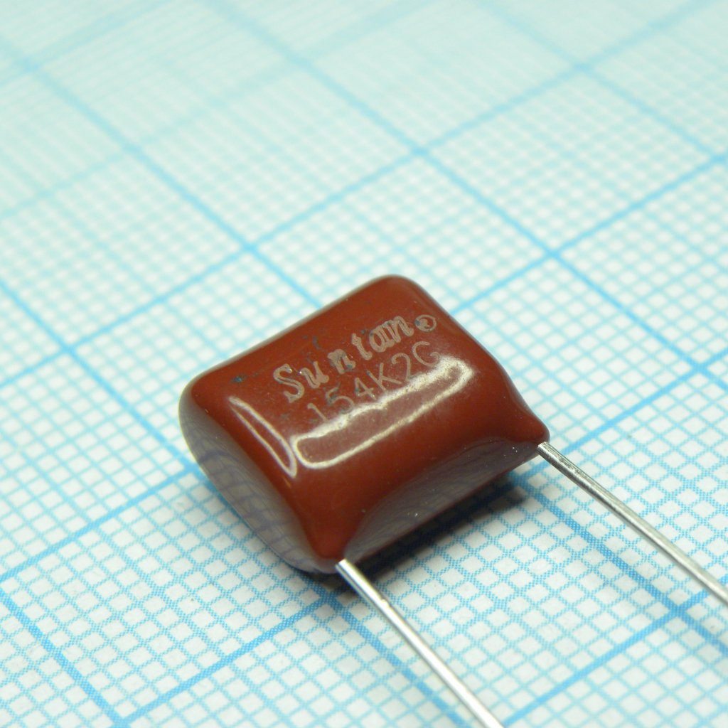 TS02002G154KSB0D0R - Конденсатор металлоплёночный полиэтилентерефталатный 0.15мкФ 400В ±10% (13х7.5х12мм) шаг выводов 10мм 85°С россыпь