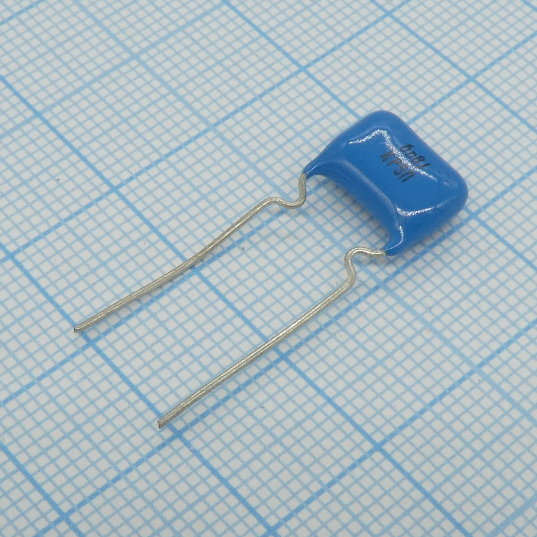 К73-17-63-6800  5% - Конденсатор металлопленочный полиэтилентерефталатный 63В 6800пФ ±5%