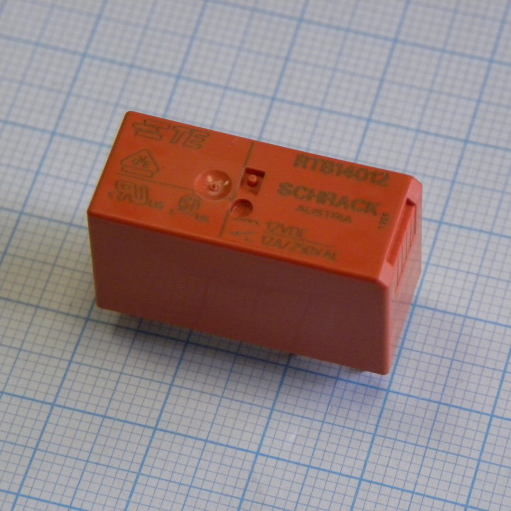 1-1393238-5 - Реле, Конфиг: 1C; Uкатушки: 12 В; DC; Мощность катушки (max): 400 мВт; контакты: 12 А; UAC: 250 В