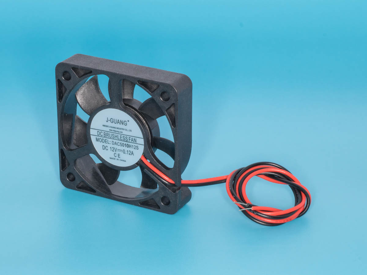 CF7-4 - Вентилятор 50х50х10, 12В, 0.12А, подшипник скольжения DAC5010H12S