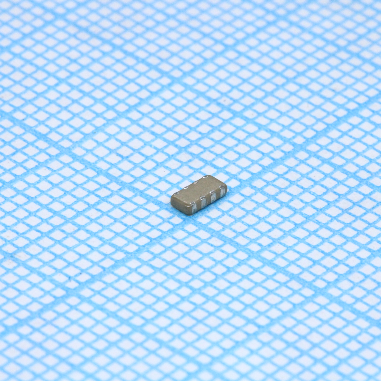 CA0612KRX7R9BB103 - Сборка конденсаторная керамическая SMD 0612 (4x0603) X7R 0.01uF ±10% 50V