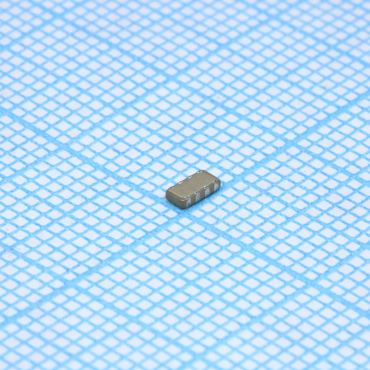 CA0612KRX7R9BB103 - Сборка конденсаторная керамическая SMD 0612 (4x0603) X7R 0.01uF ±10% 50V